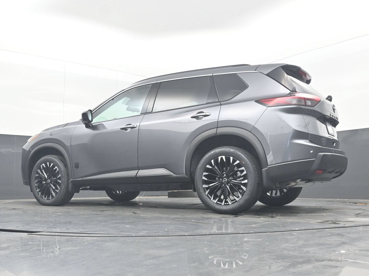 2027 Nissan ROGUE Dark Armor