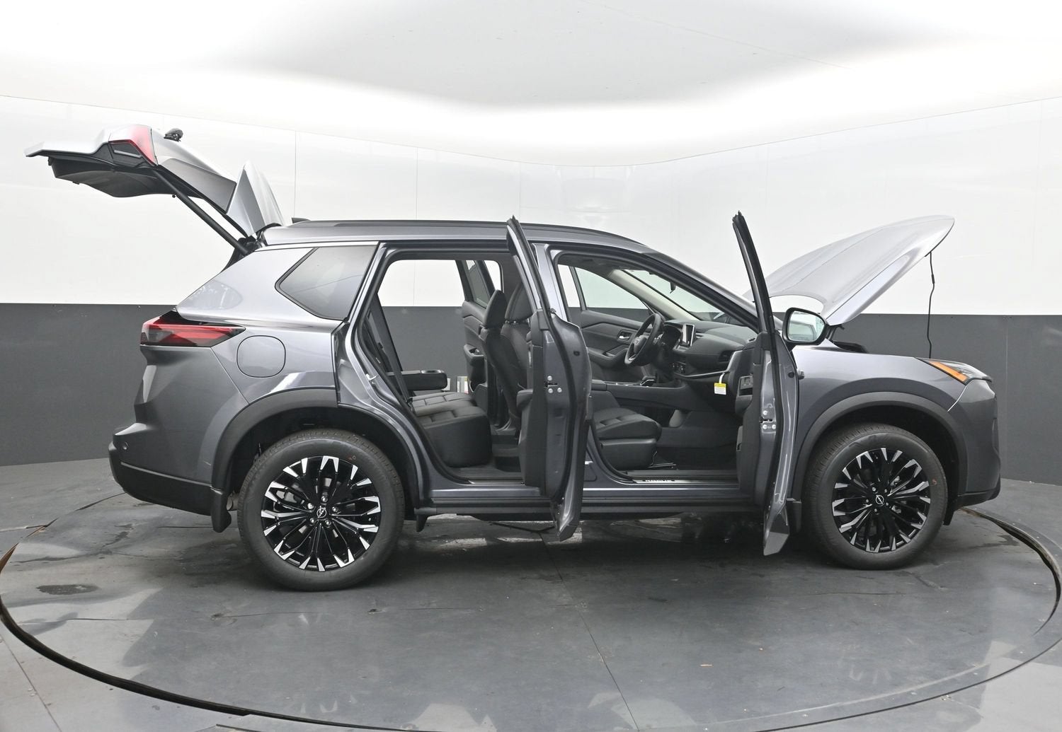 2027 Nissan ROGUE Dark Armor