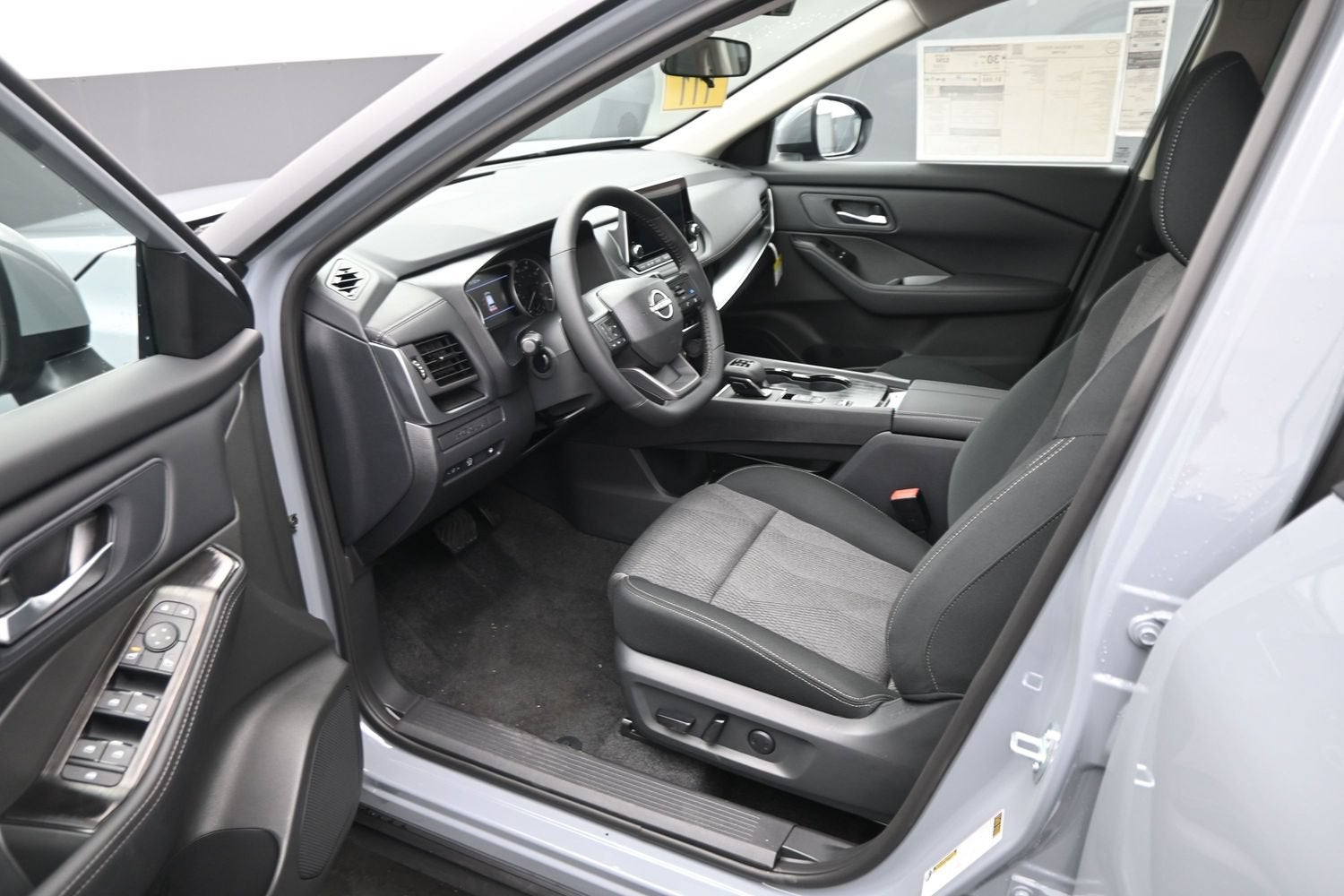 2027 Nissan ROGUE SV