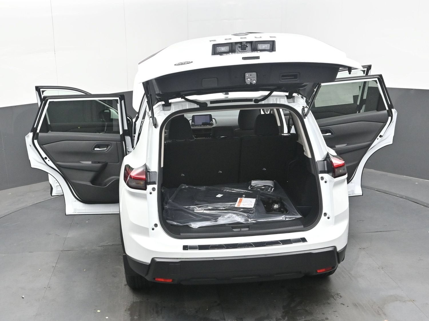 2027 Nissan Rogue SV