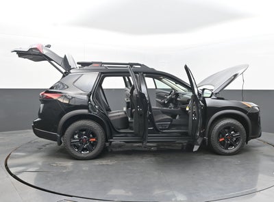 2026 Nissan ROGUE Rock Creek PREMIUM