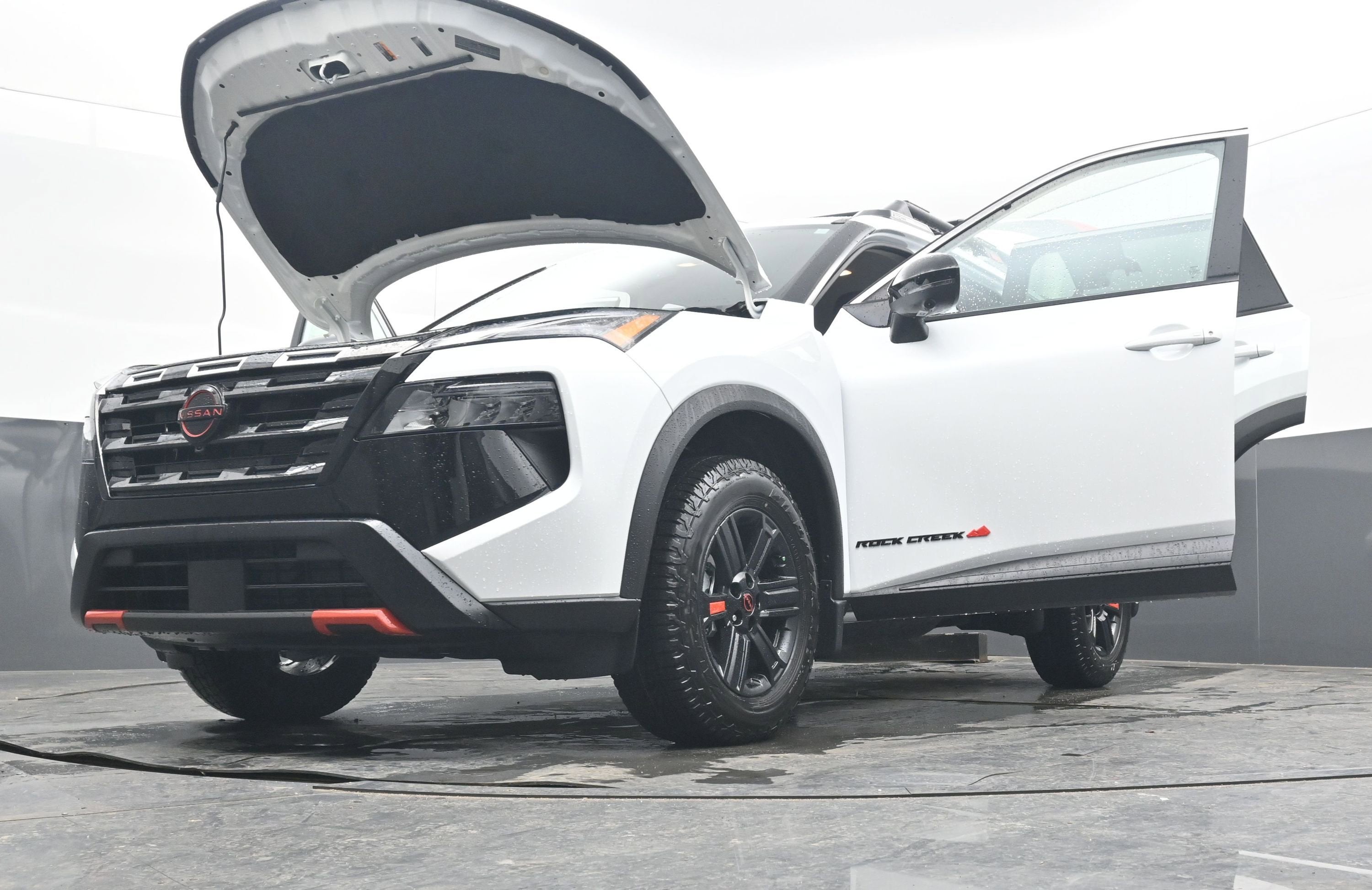 2026 Nissan ROGUE Rock Creek PREMIUM