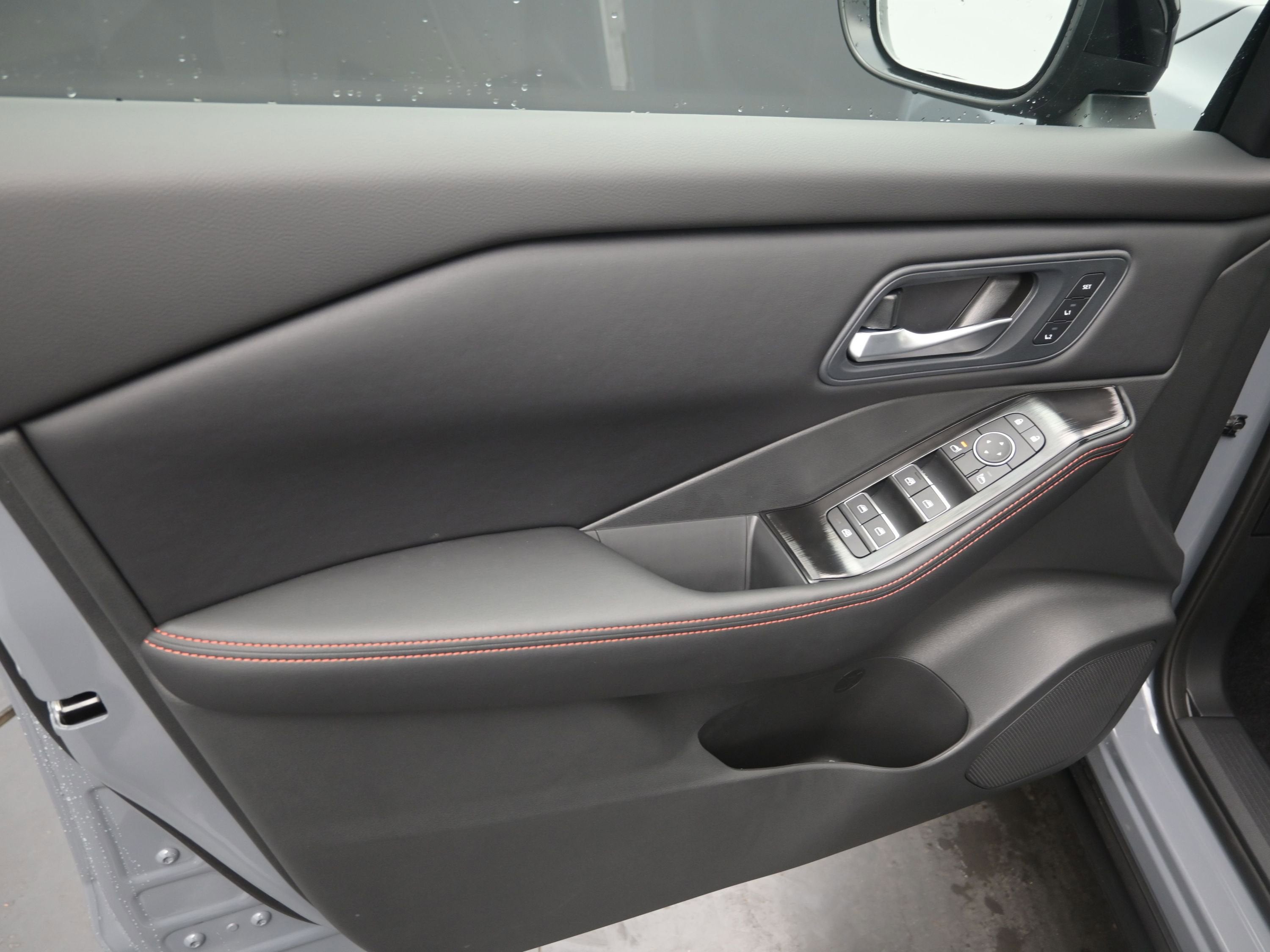 2026 Nissan ROGUE Rock Creek PREMIUM