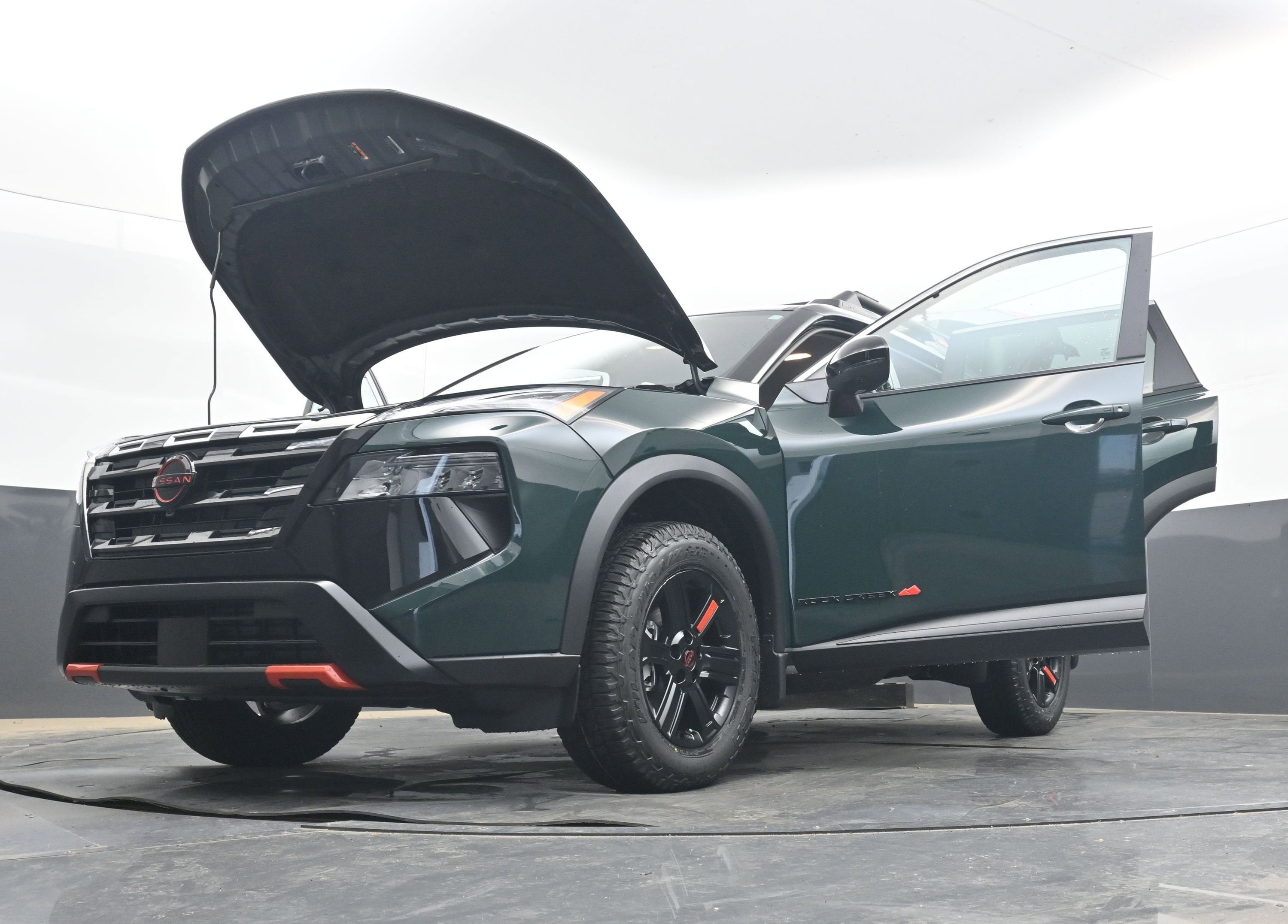 2026 Nissan ROGUE Rock Creek PREMIUM