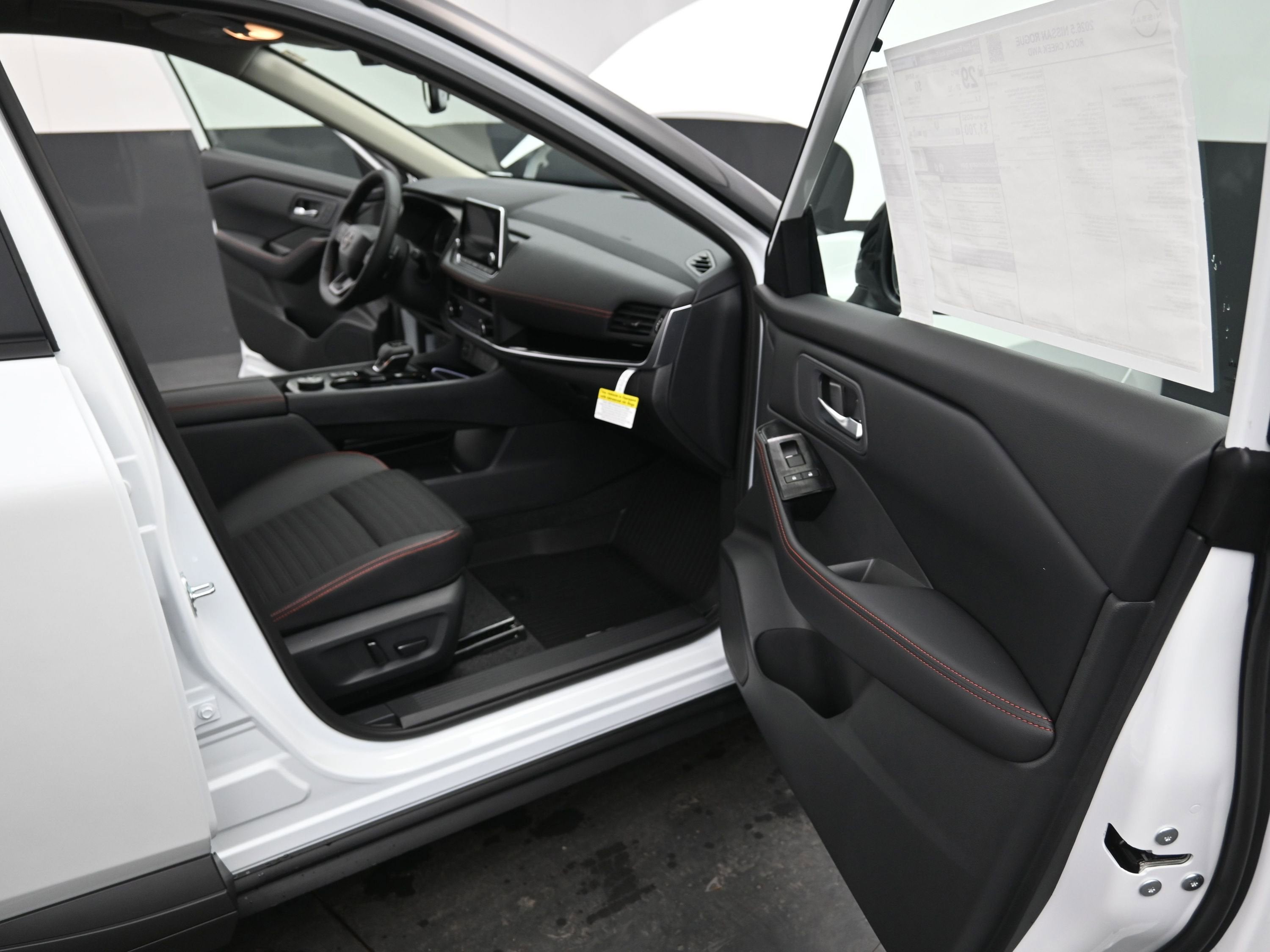 2026 Nissan ROGUE Rock Creek PREMIUM