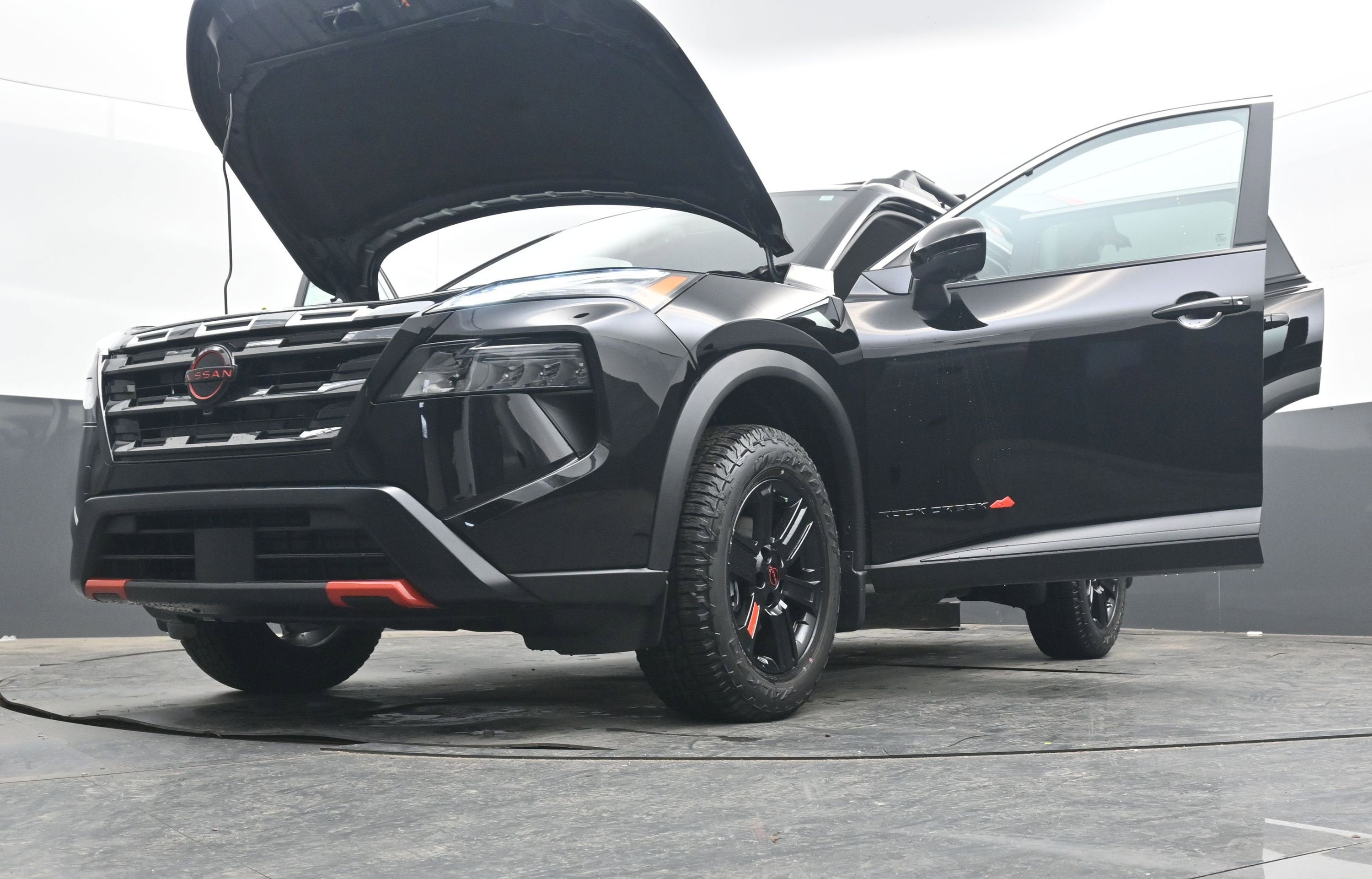 2026 Nissan ROGUE Rock Creek PREMIUM