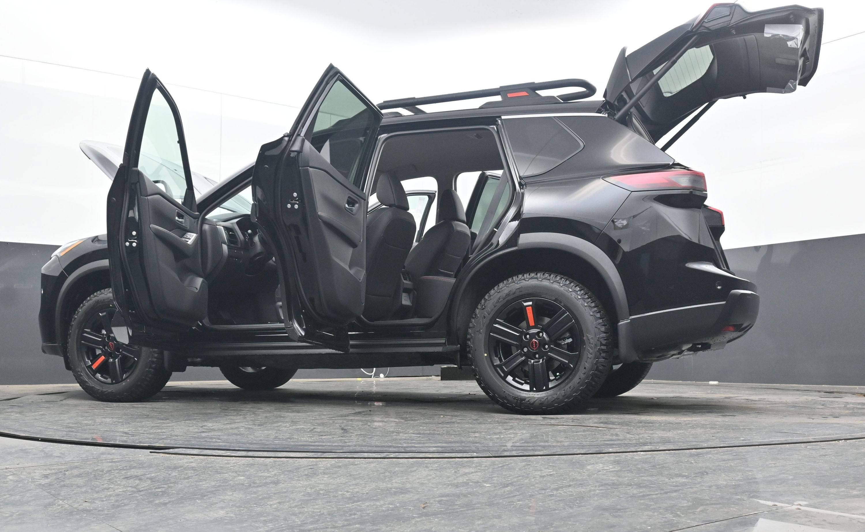 2026 Nissan ROGUE Rock Creek PREMIUM