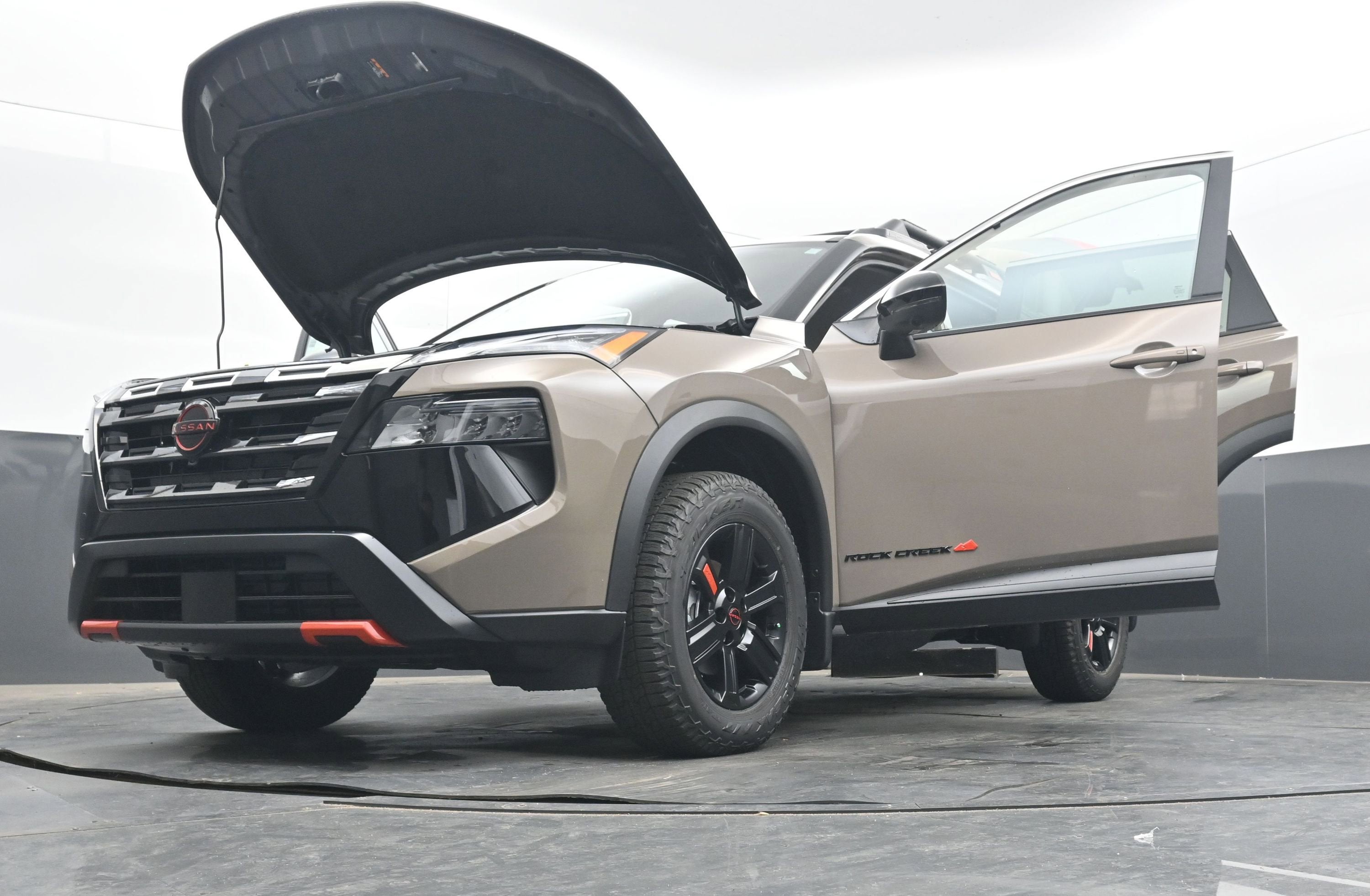 2026 Nissan ROGUE Rock Creek PREMIUM