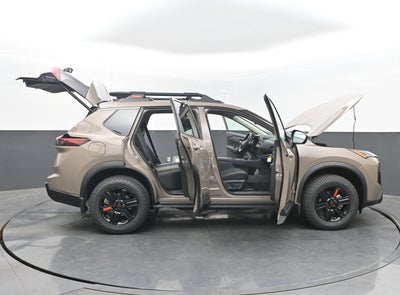2026 Nissan ROGUE Rock Creek PREMIUM