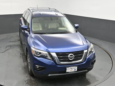 2018 Nissan Pathfinder SL