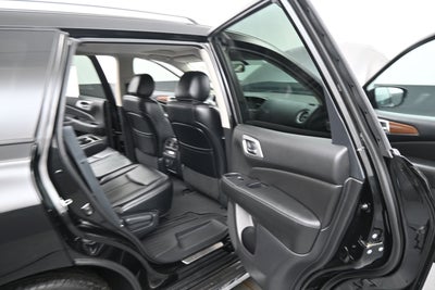 2017 Nissan Pathfinder Platinum