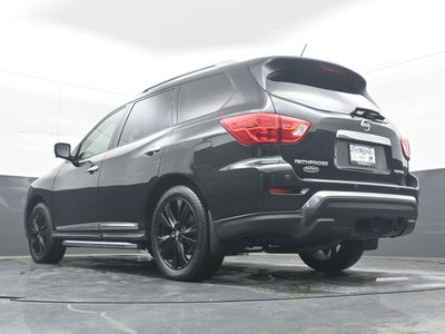 2017 Nissan Pathfinder Platinum