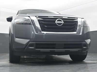 2025 Nissan Pathfinder S