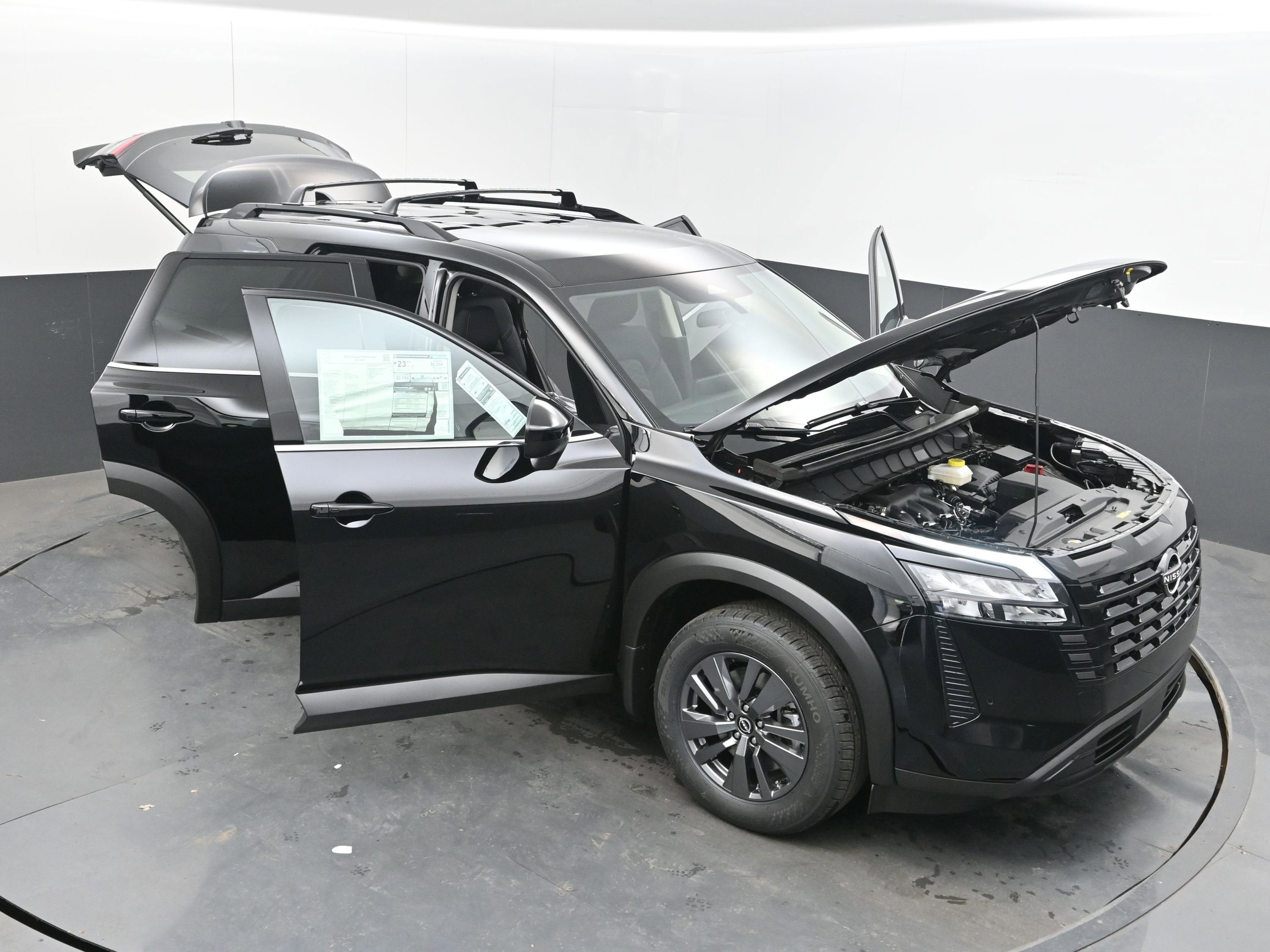 2026 Nissan PATHFINDER SV