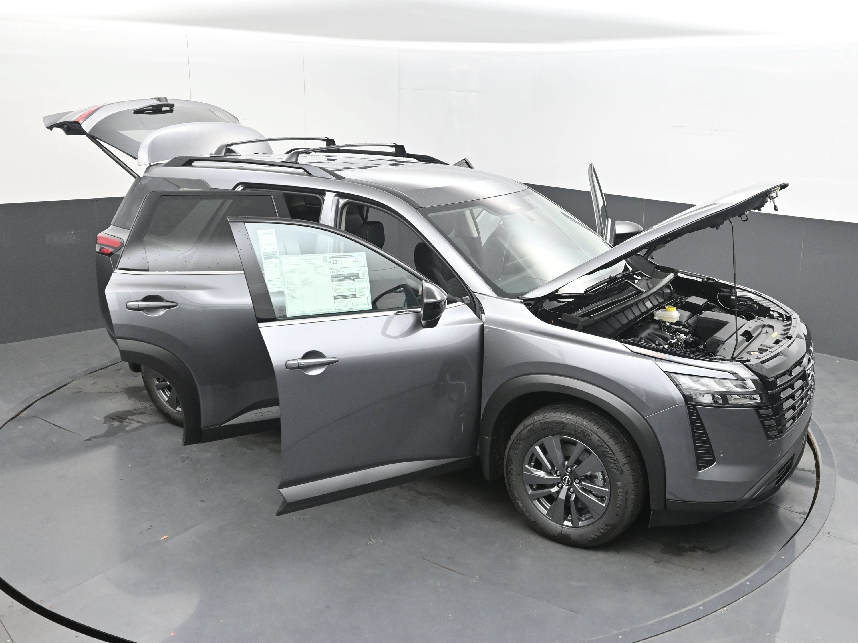 2026 Nissan PATHFINDER SV