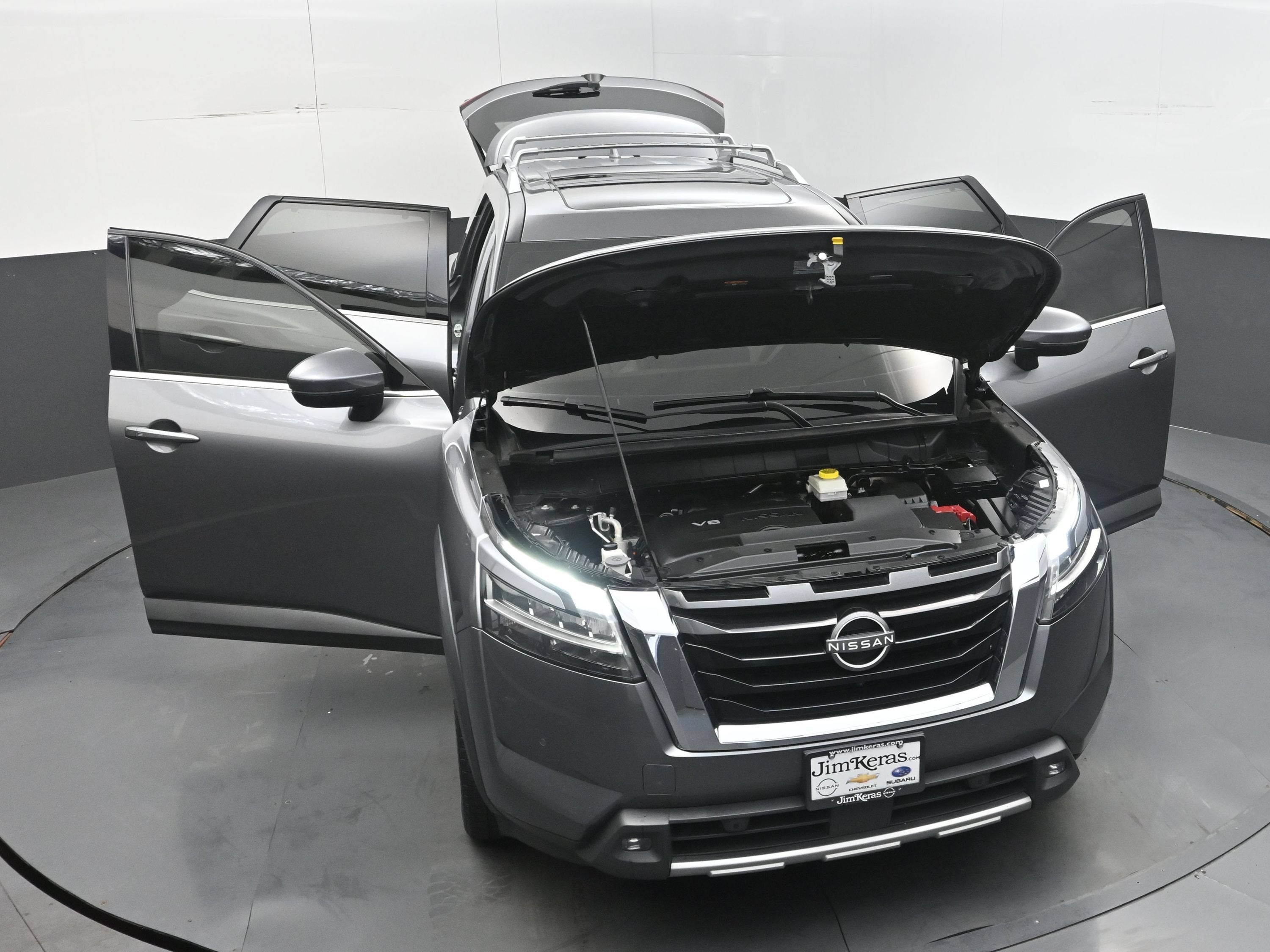 2022 Nissan Pathfinder SL