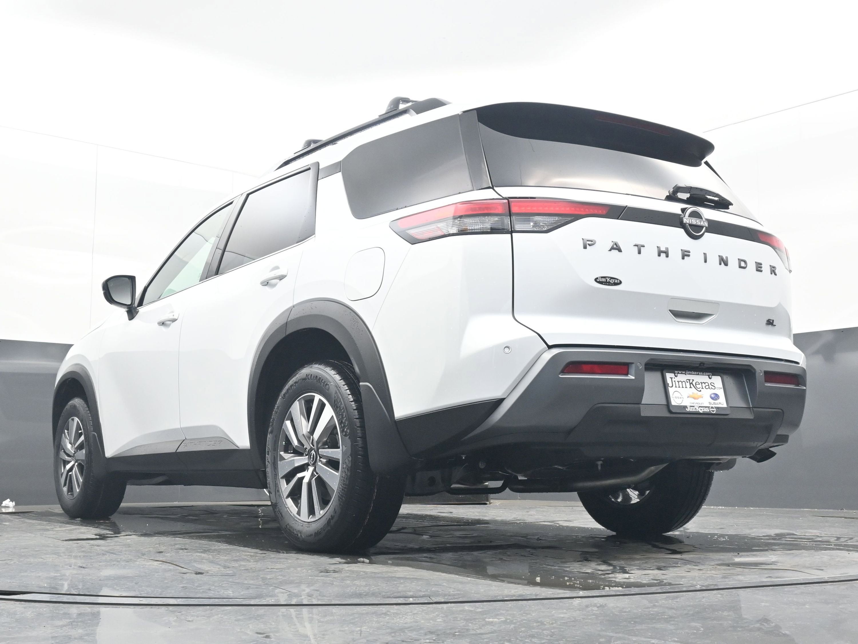 2026 Nissan PATHFINDER SL