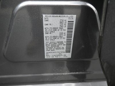 2026 Nissan PATHFINDER SL