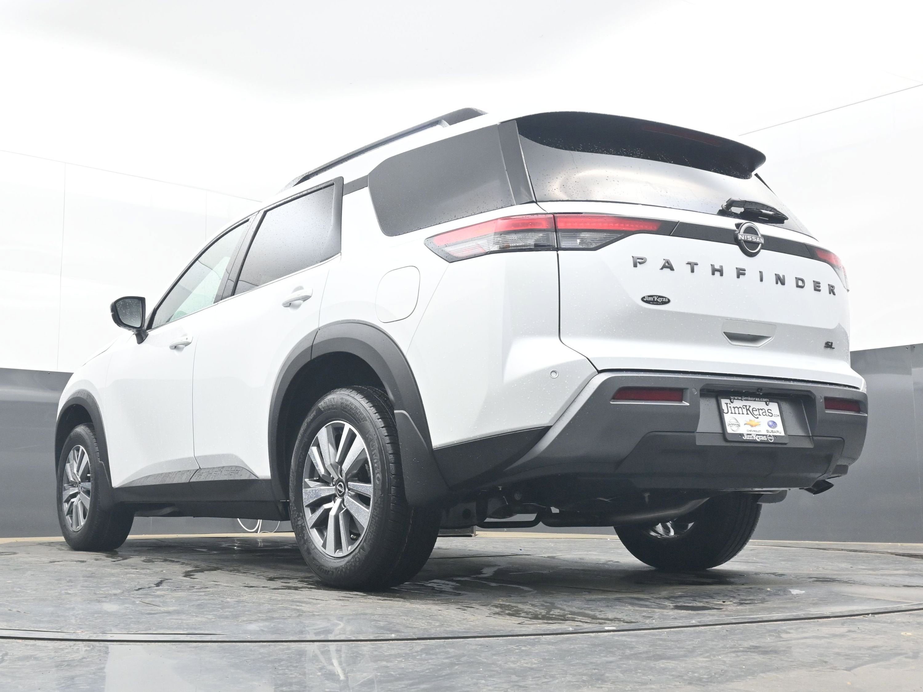 2026 Nissan PATHFINDER SL