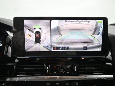 2026 Nissan PATHFINDER SL PREMIUM