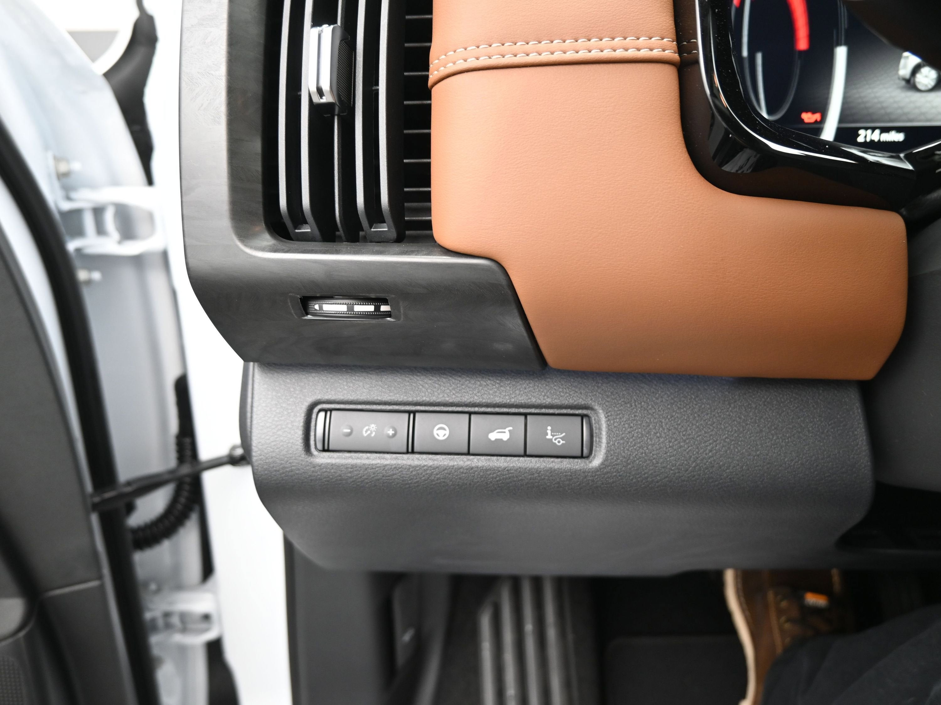 2026 Nissan PATHFINDER PLAT