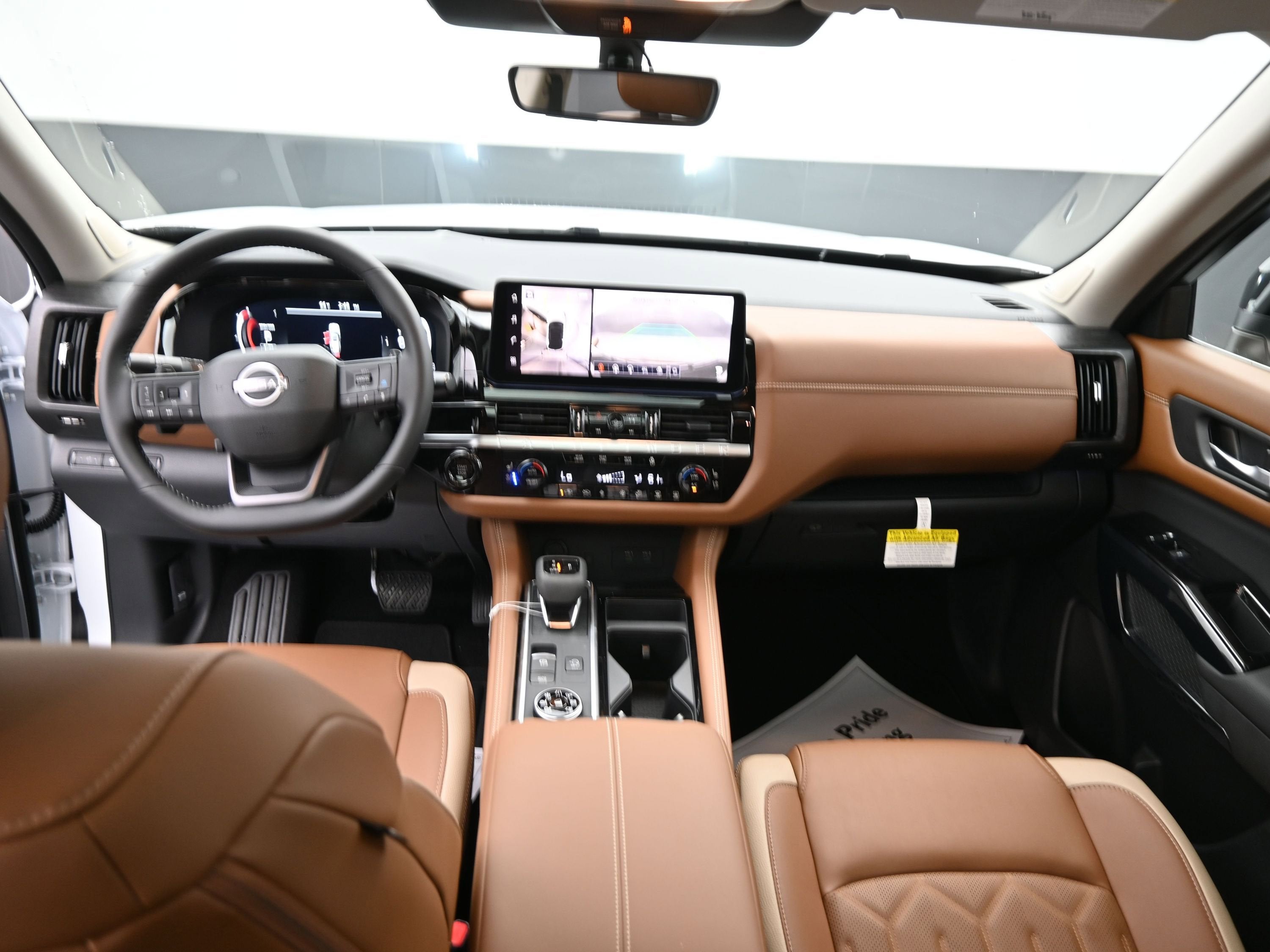 2026 Nissan PATHFINDER PLAT