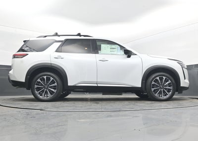 2026 Nissan PATHFINDER PLAT