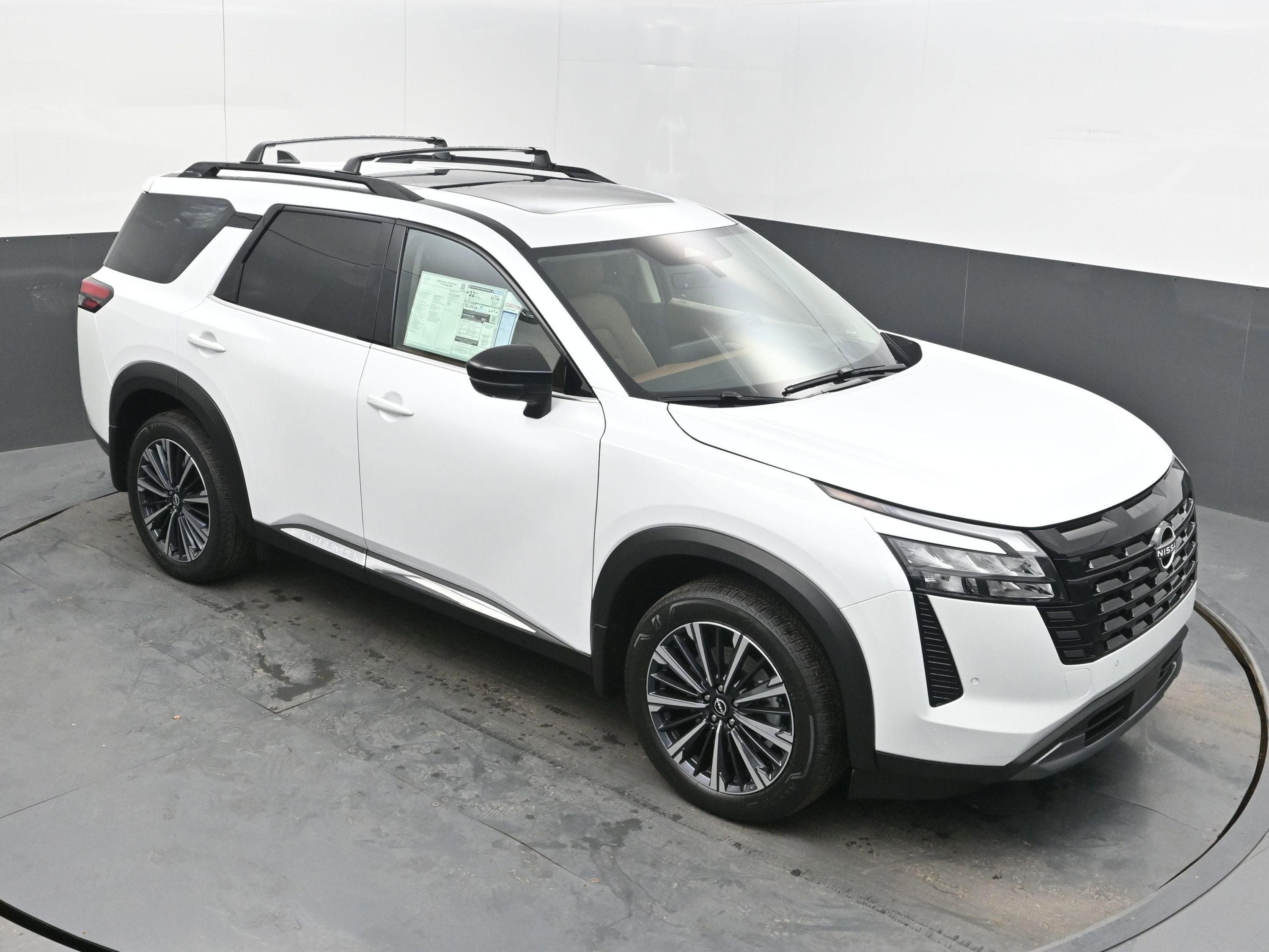2026 Nissan PATHFINDER PLAT