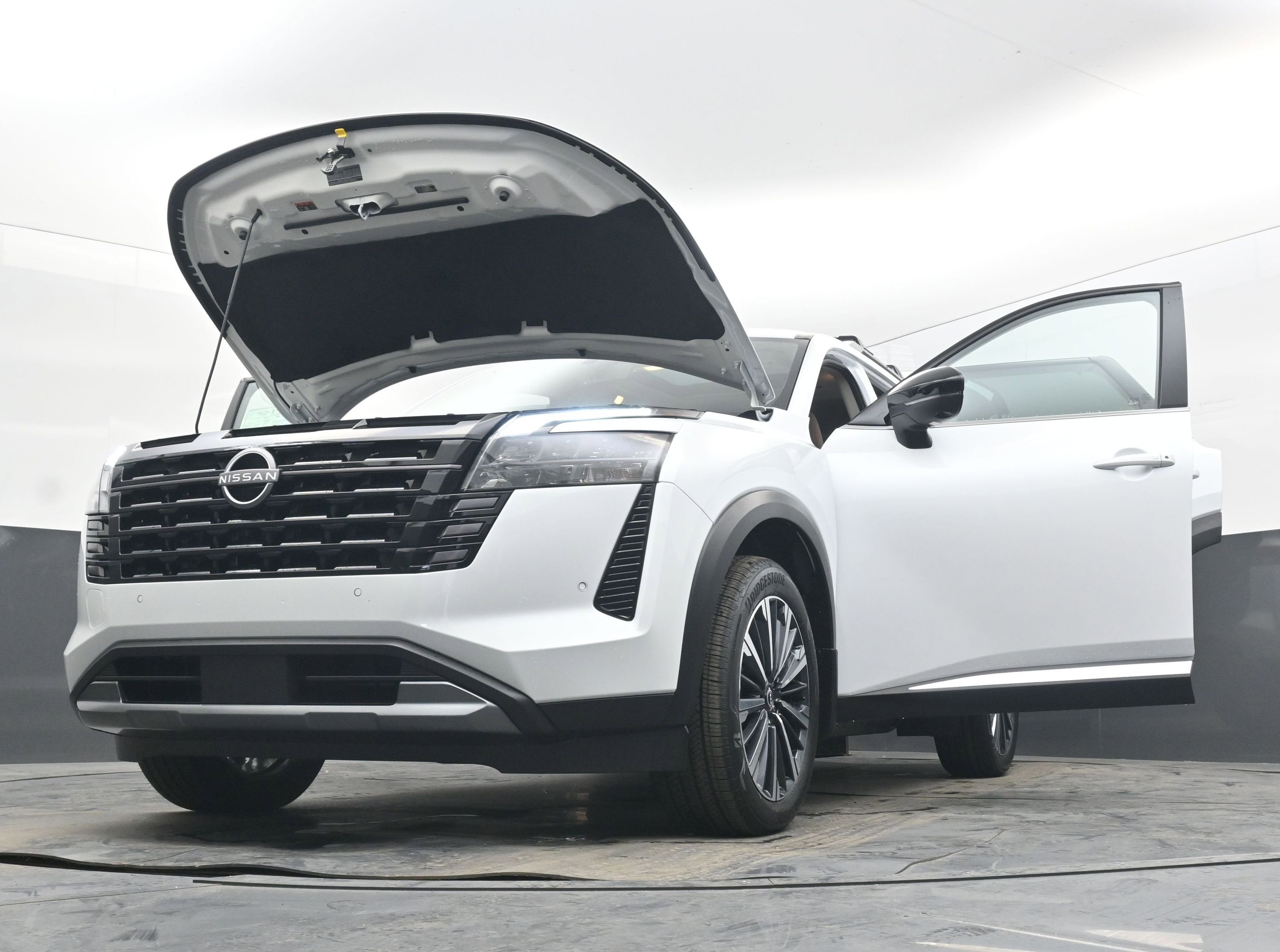 2026 Nissan PATHFINDER PLAT