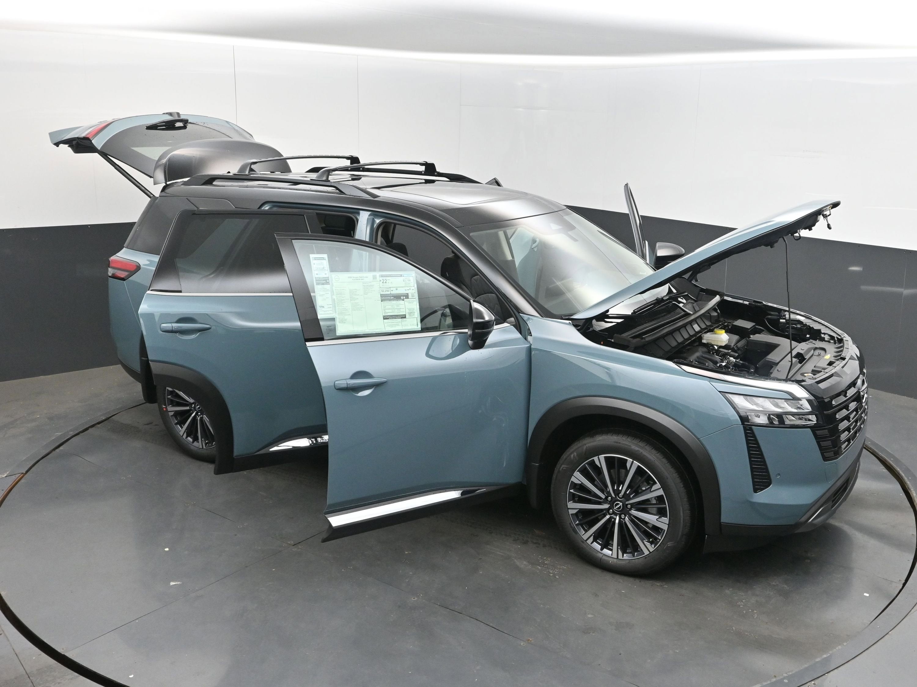 2026 Nissan PATHFINDER Platinum