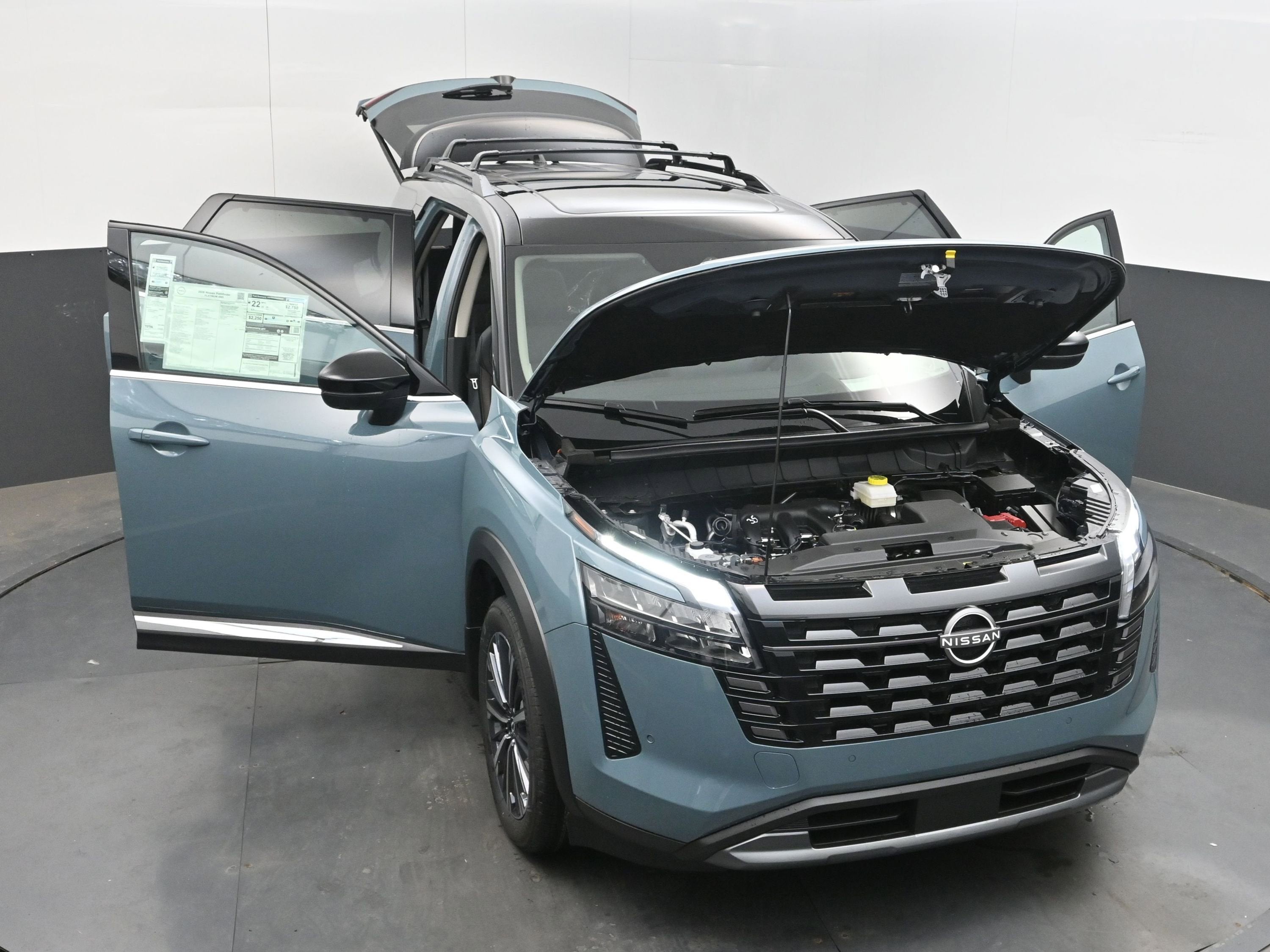 2026 Nissan PATHFINDER Platinum