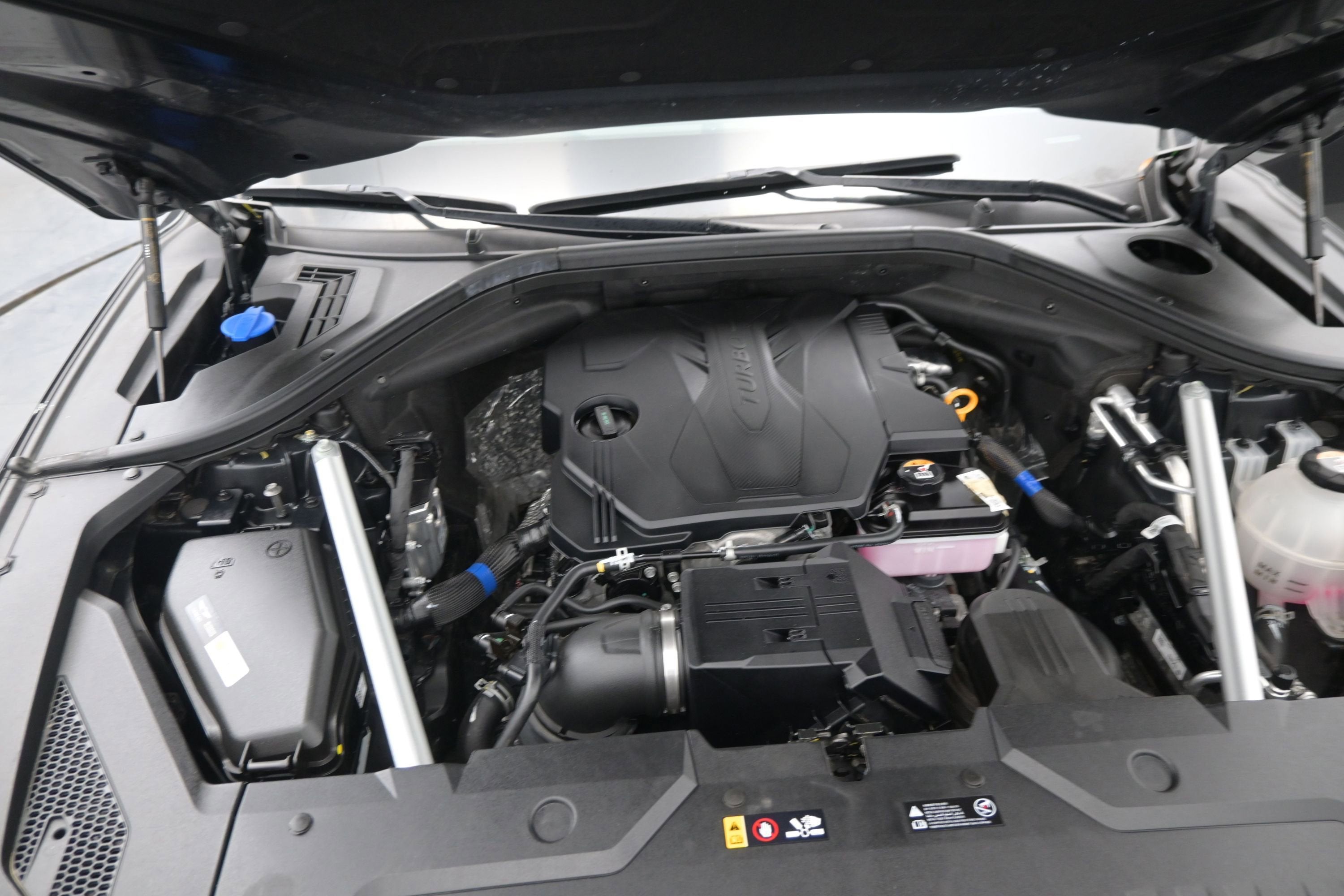 2025 Genesis GV70 2.5T