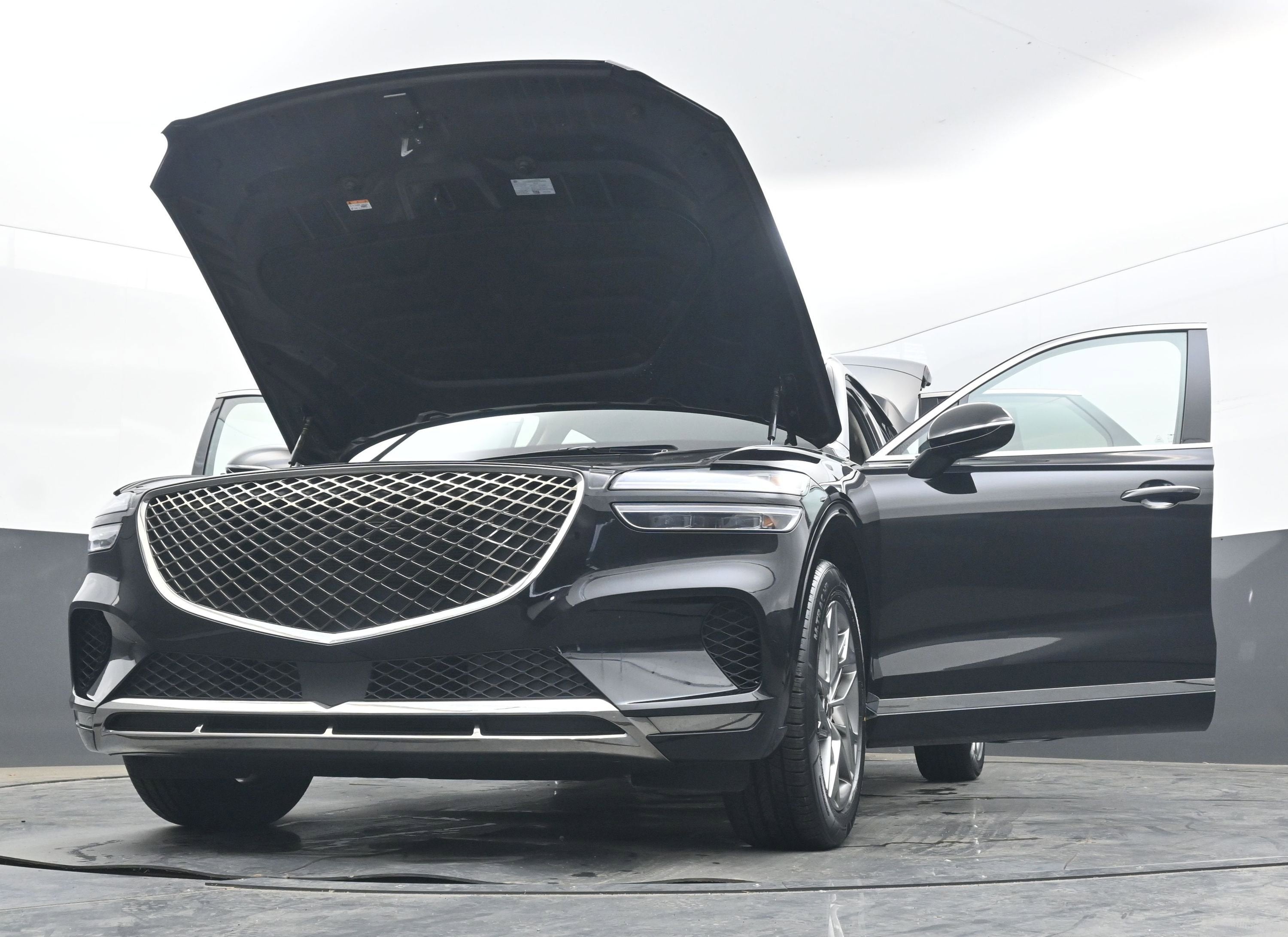 2025 Genesis GV70 2.5T