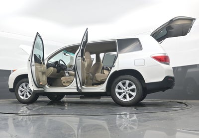 2011 Toyota Highlander Base