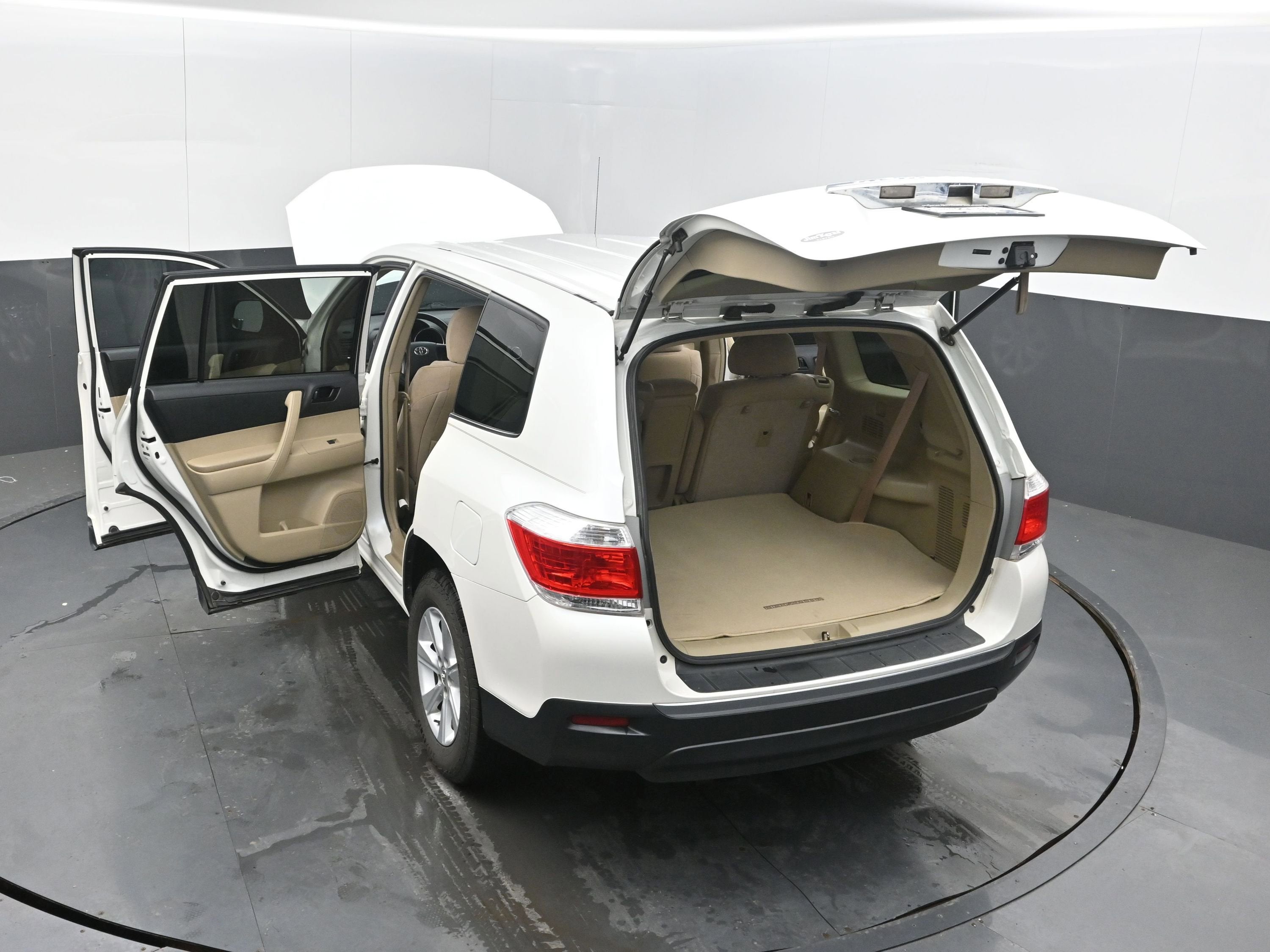 2011 Toyota Highlander Base