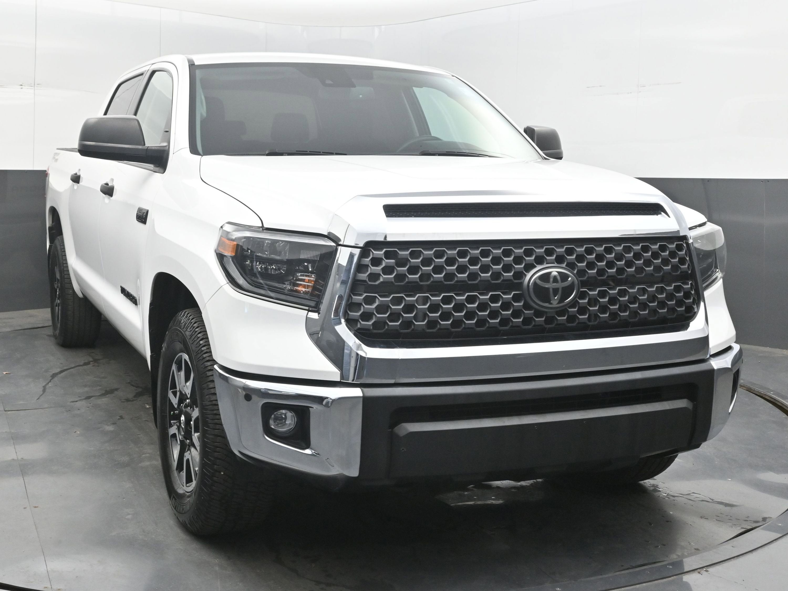 2021 Toyota Tundra 2WD SR5