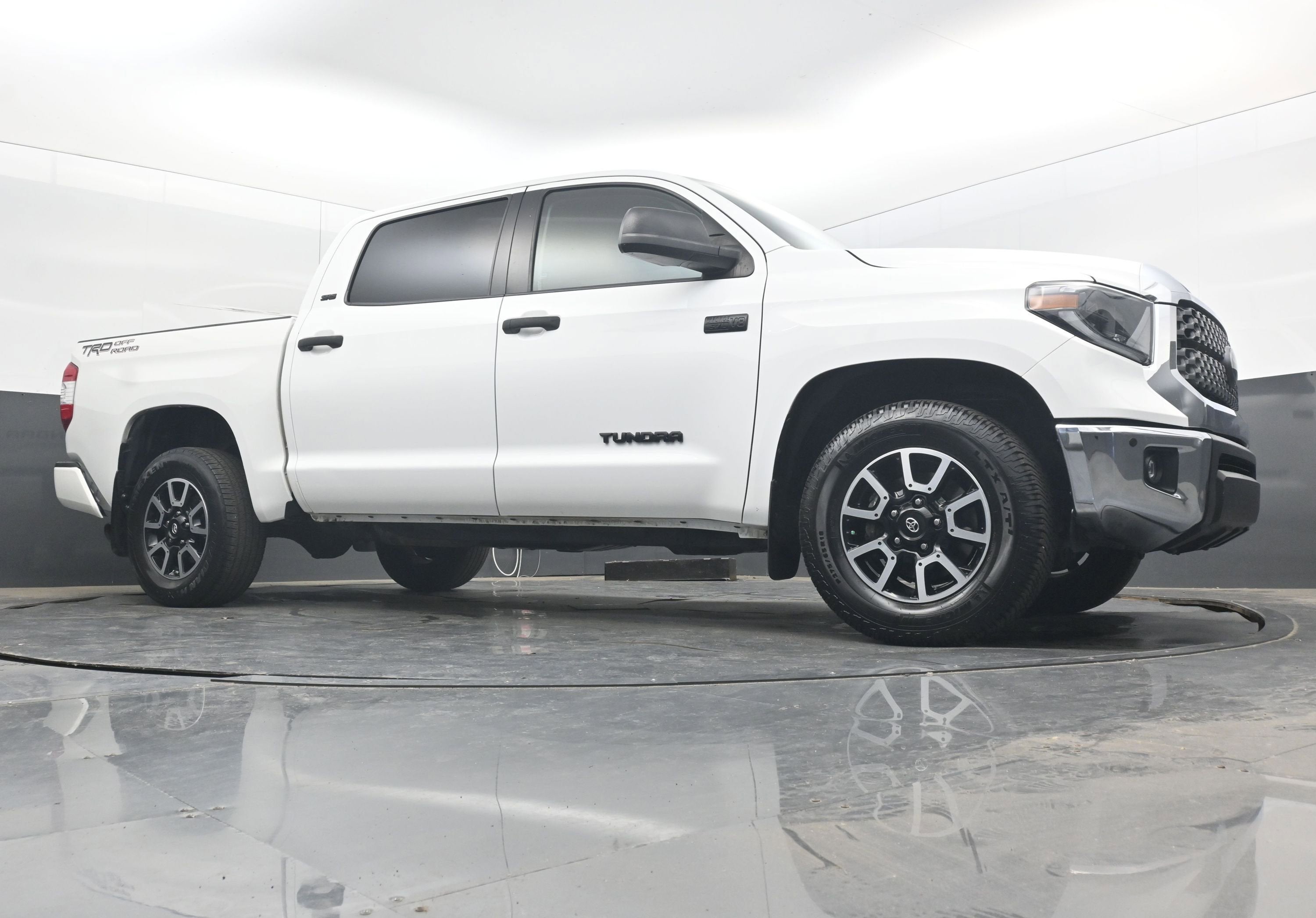 2021 Toyota Tundra 2WD SR5