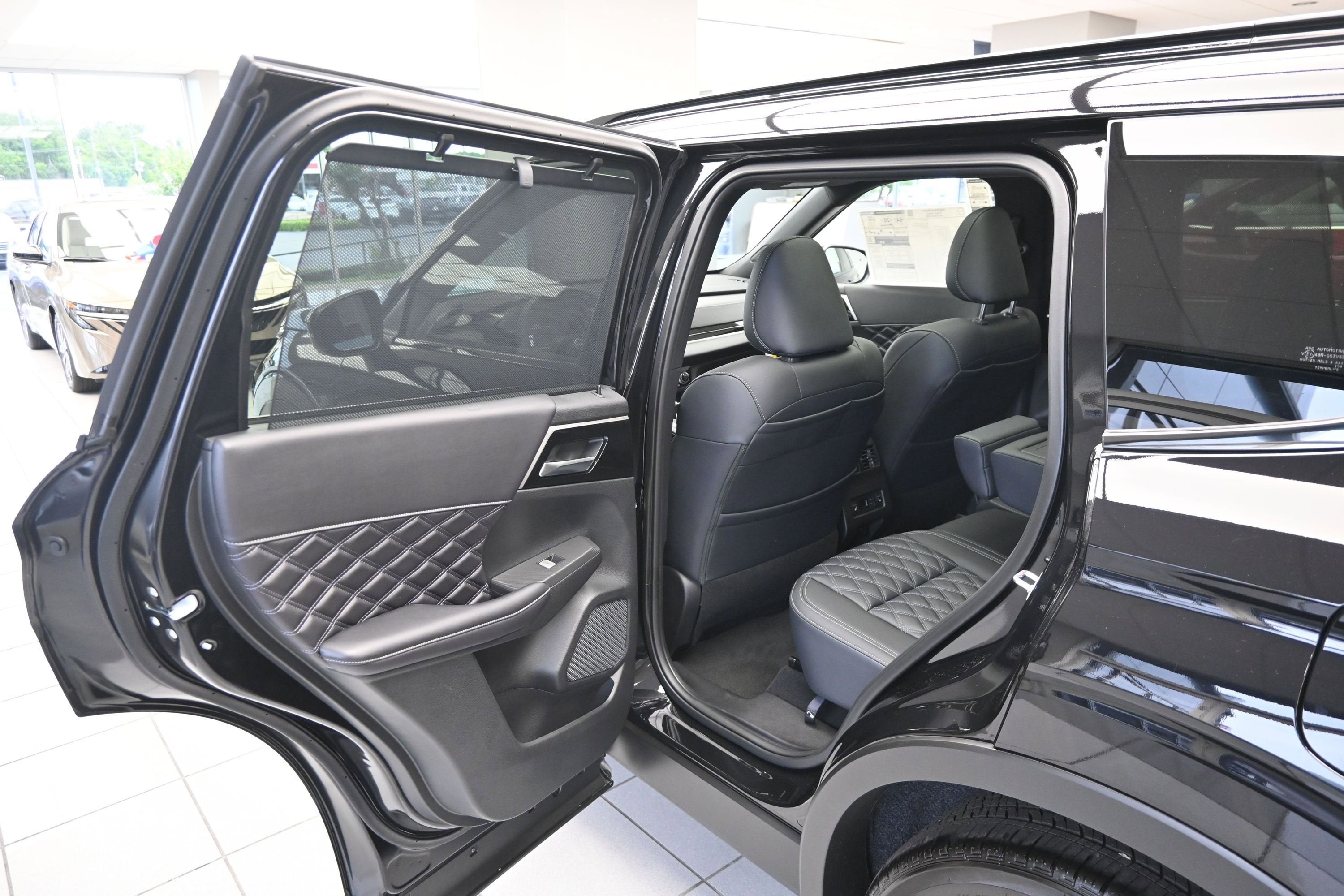 2026 Nissan ROGUE PHEV Platinum