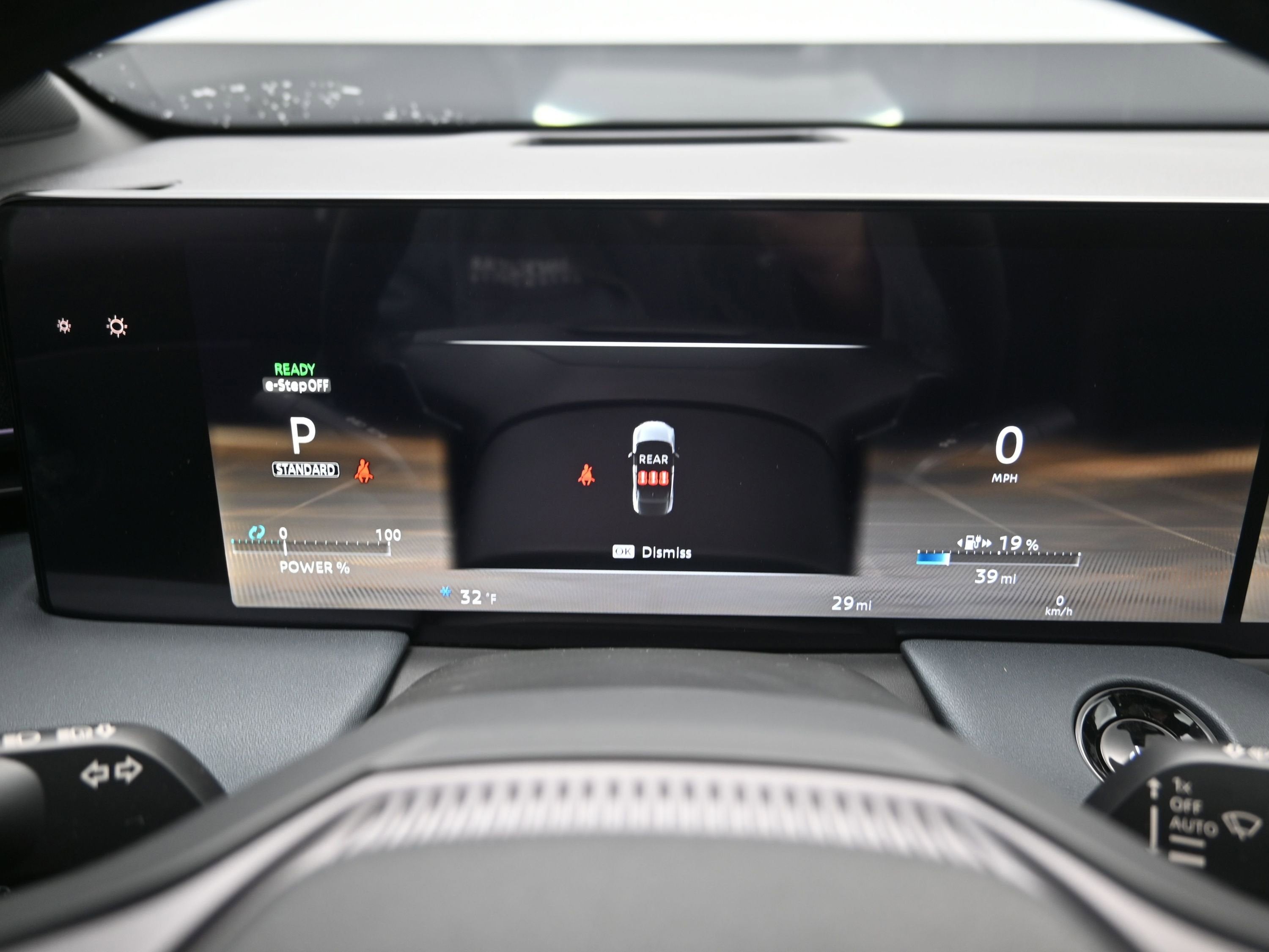 2026 Nissan LEAF PLATINUM+