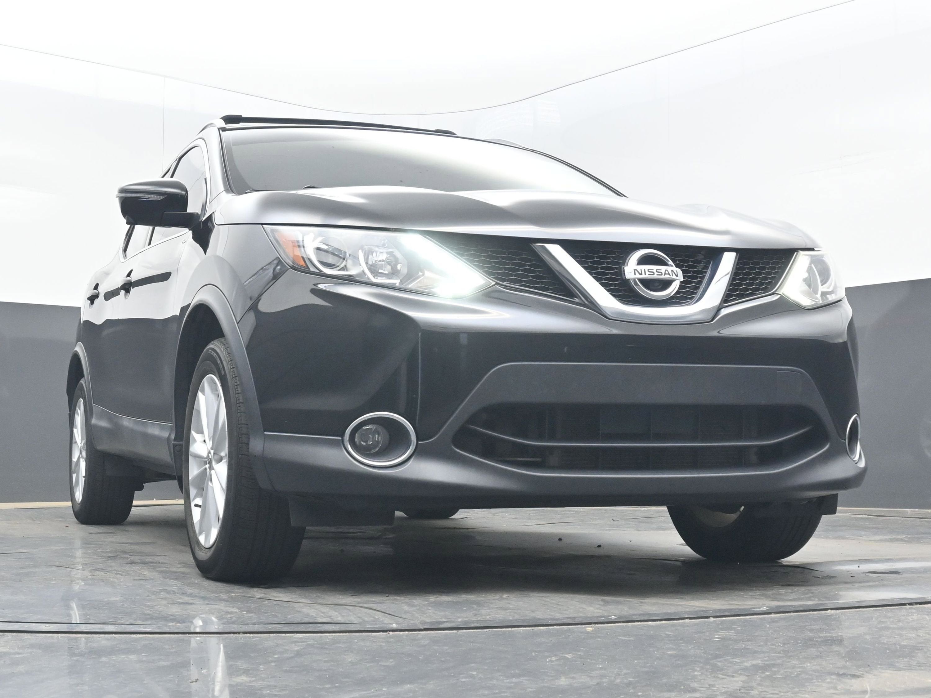 2017 Nissan Rogue Sport SV