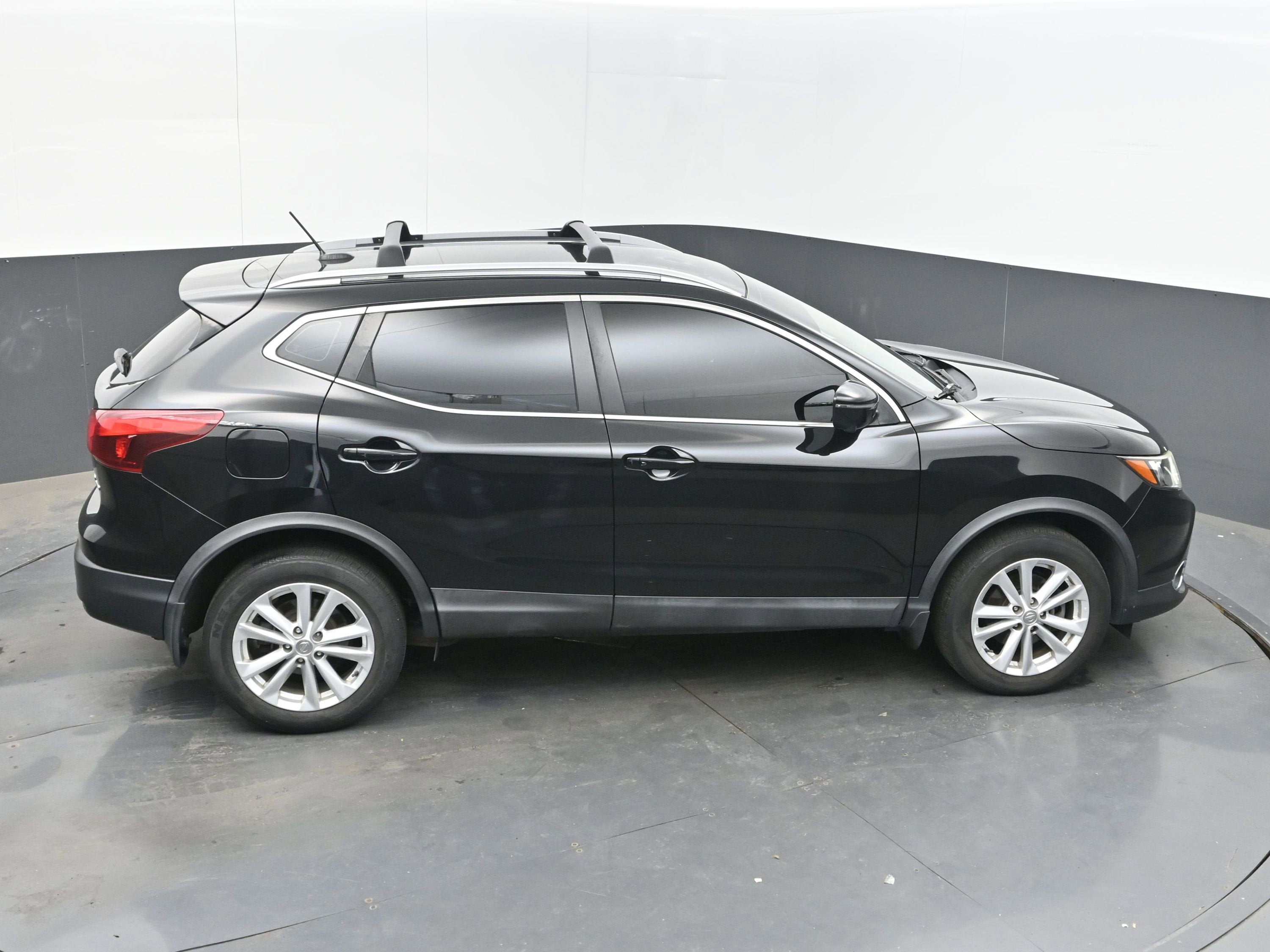 2017 Nissan Rogue Sport SV