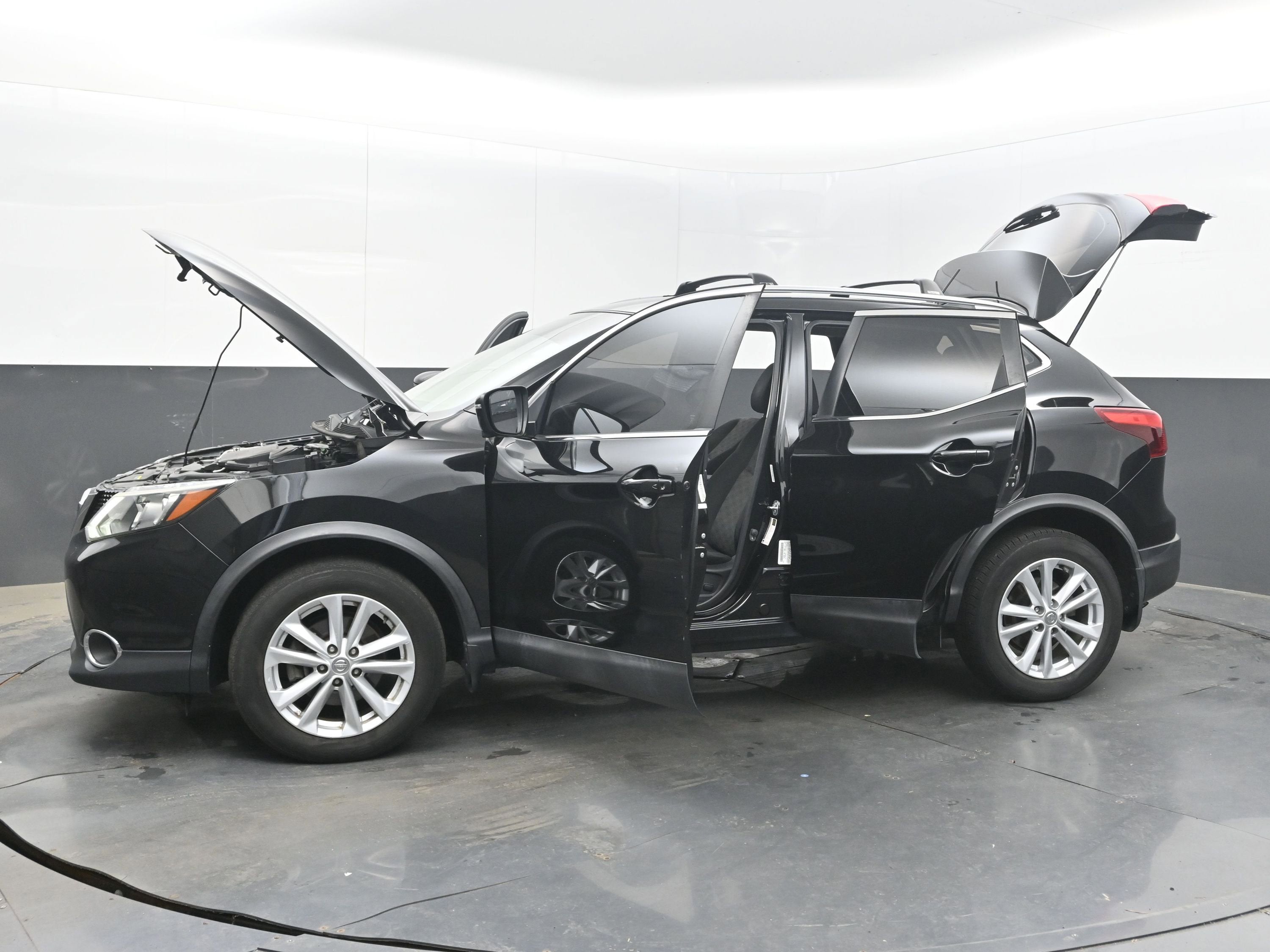 2017 Nissan Rogue Sport SV