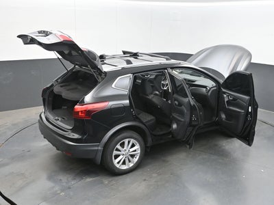 2017 Nissan Rogue Sport SV