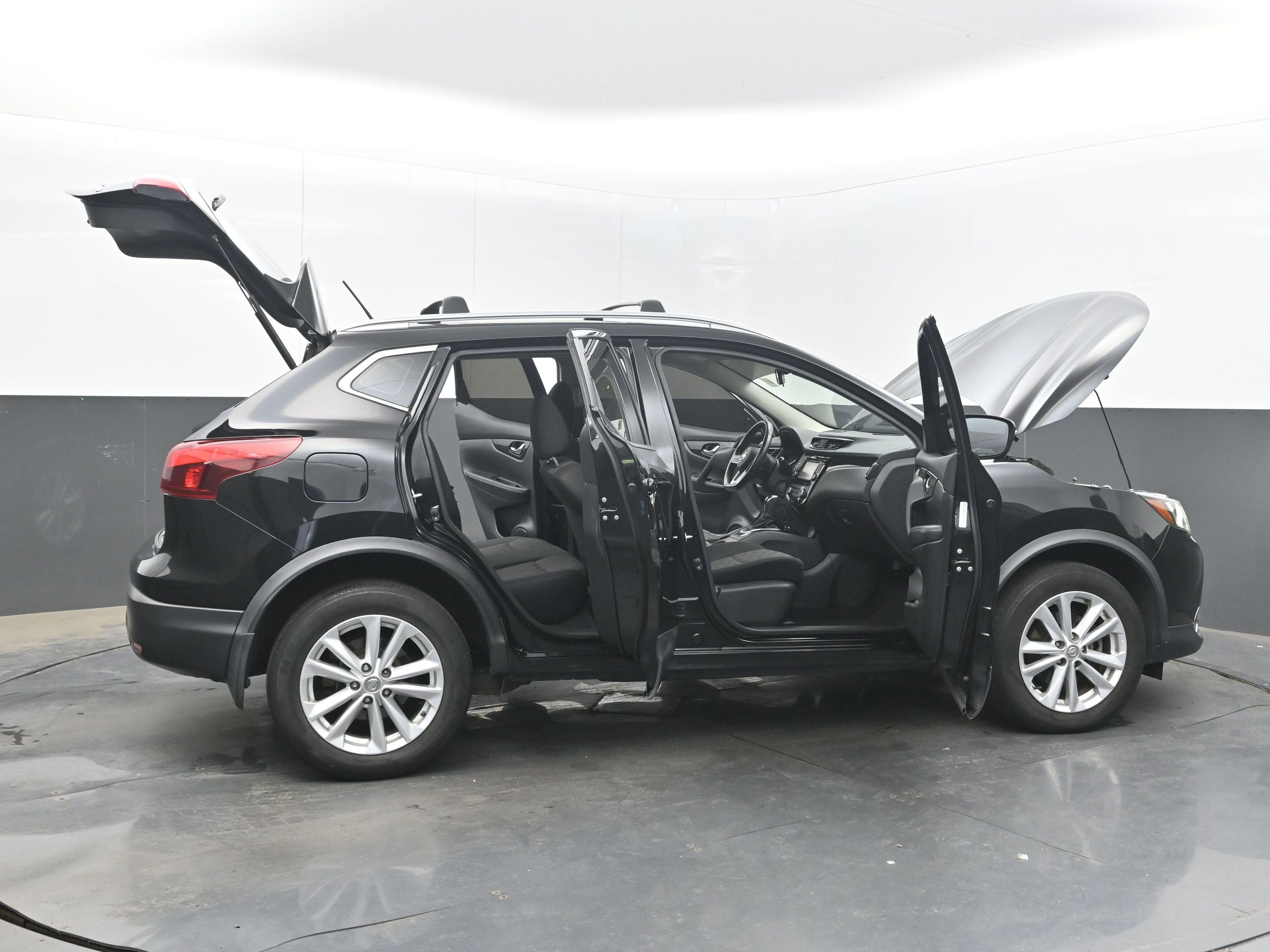 2017 Nissan Rogue Sport SV