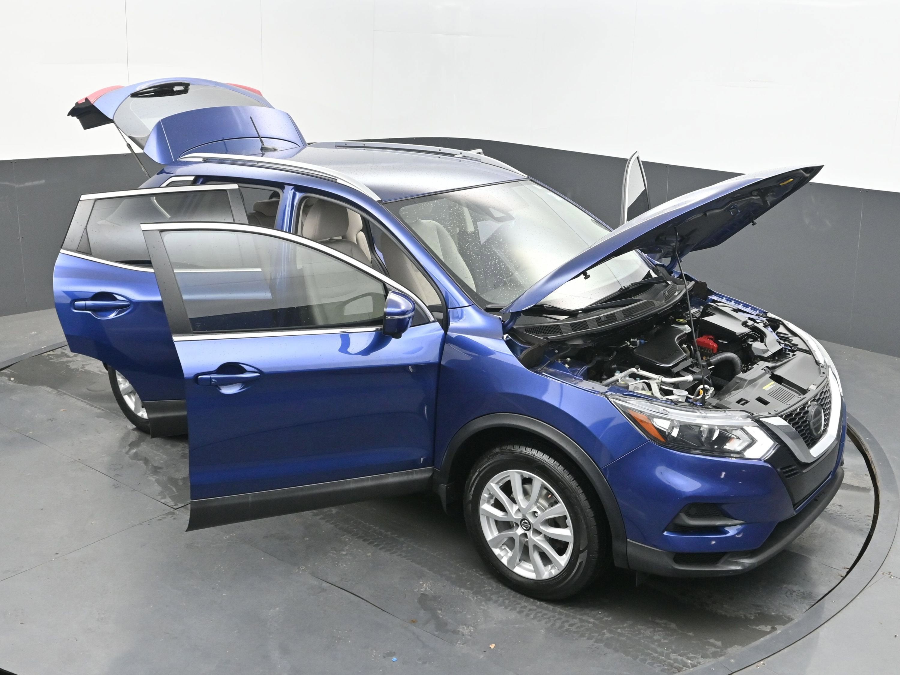 2020 Nissan Rogue Sport SV