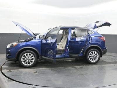 2020 Nissan Rogue Sport SV