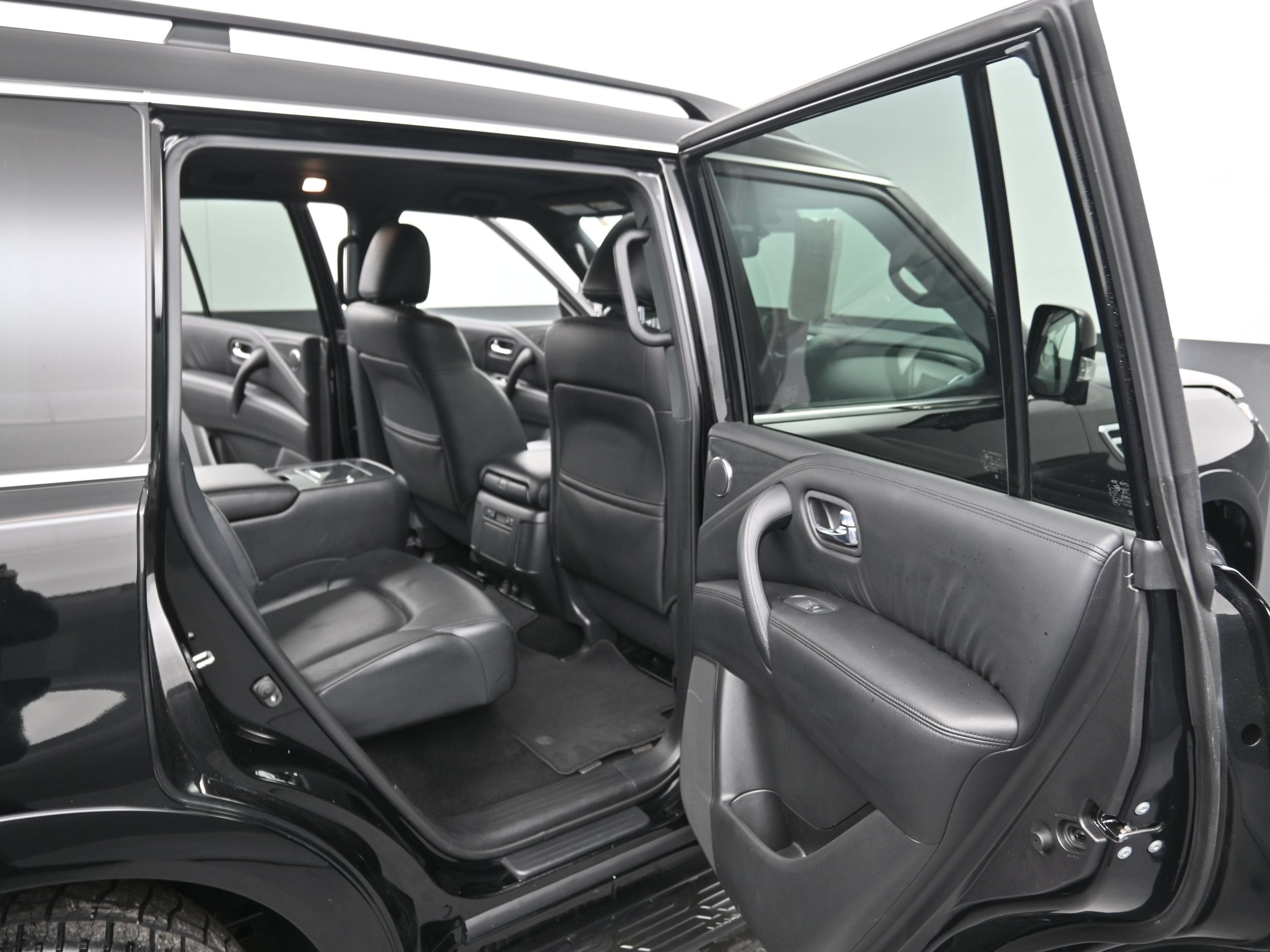 2022 Nissan Armada SL
