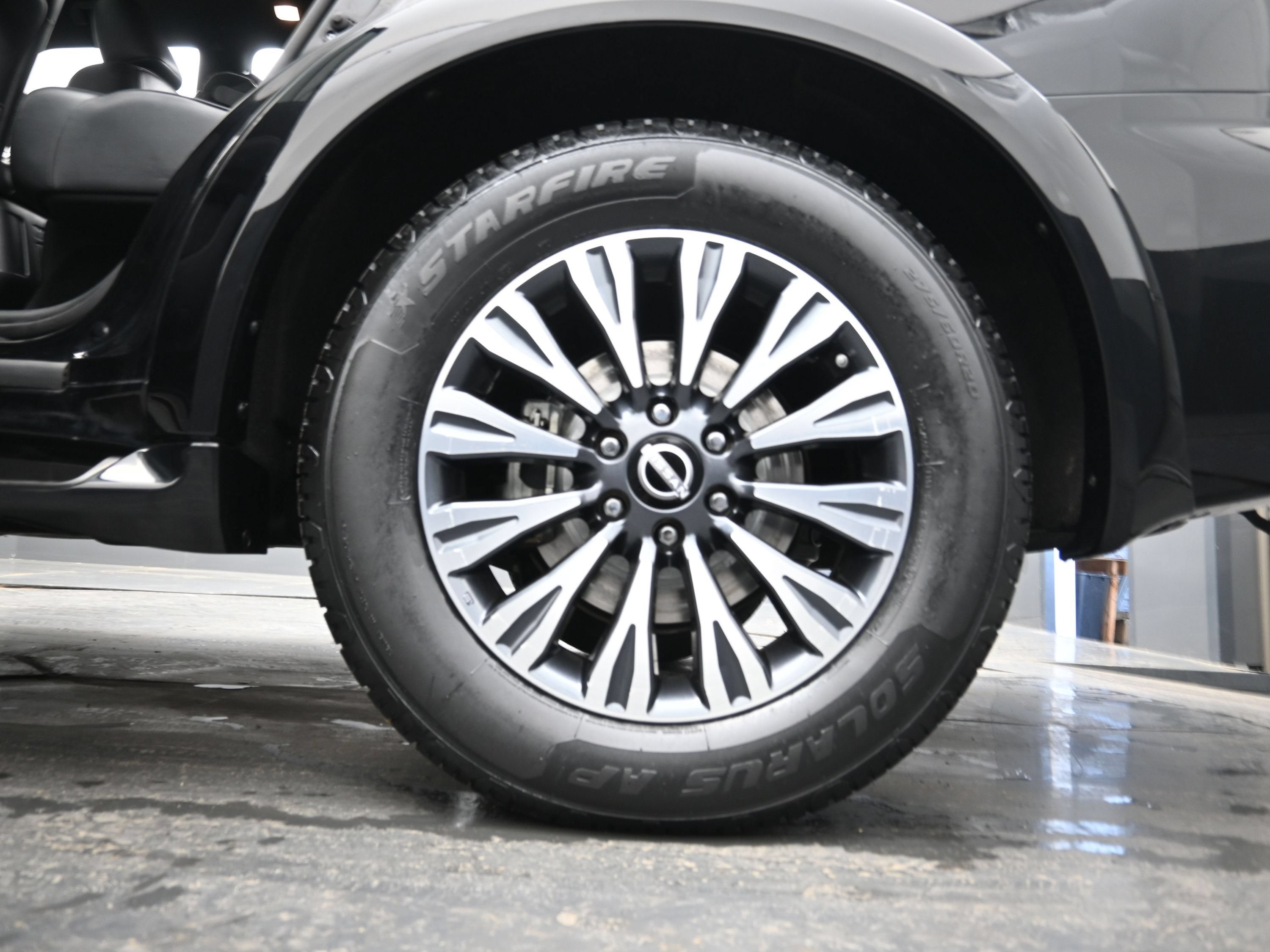 2022 Nissan Armada SL