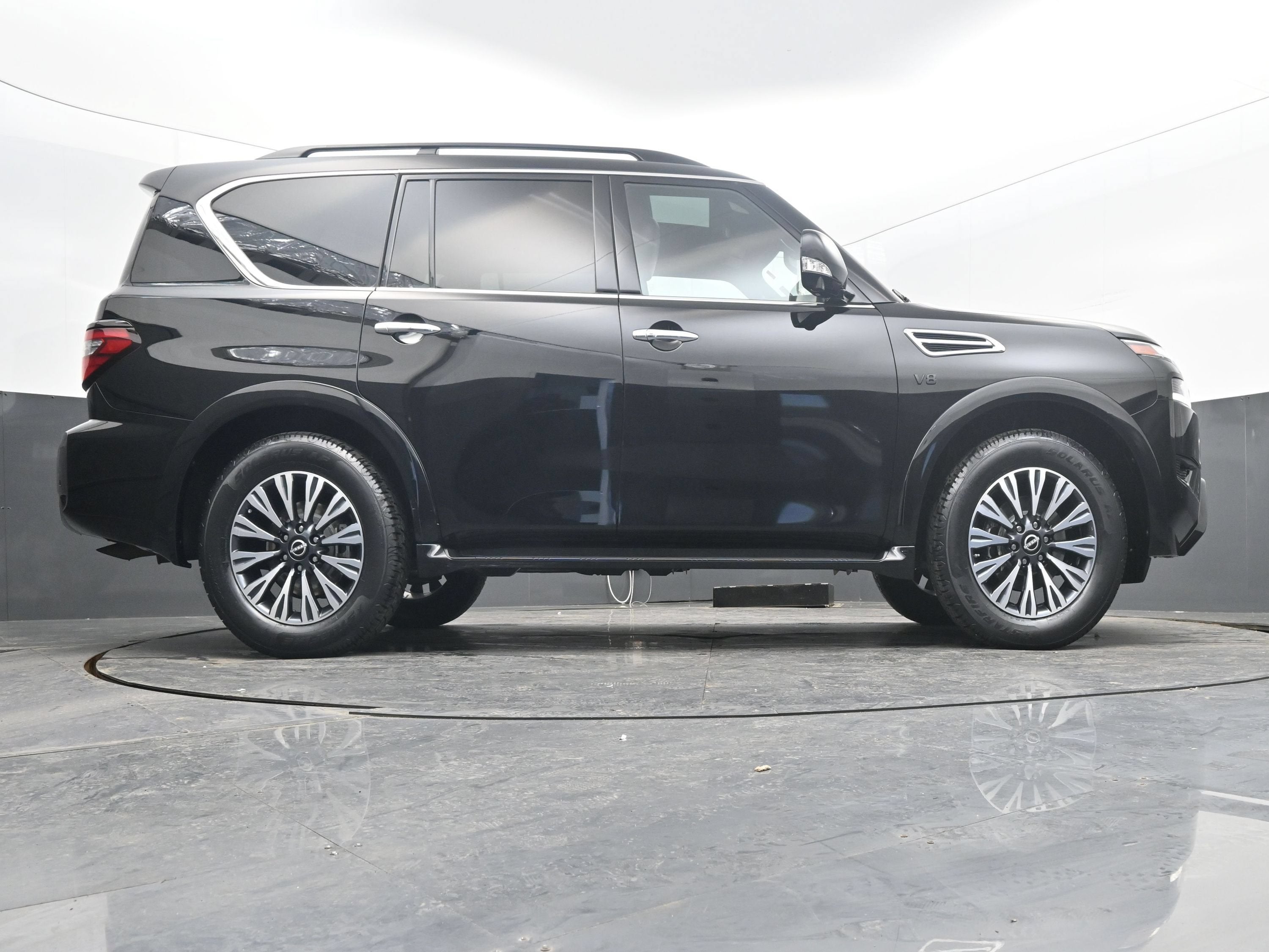 2022 Nissan Armada SL