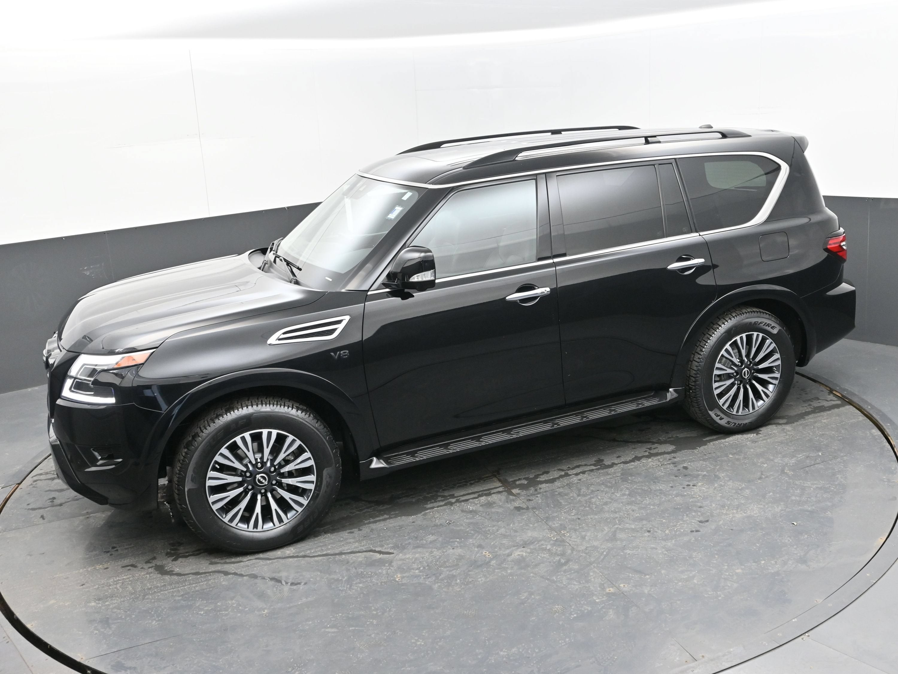 2022 Nissan Armada SL